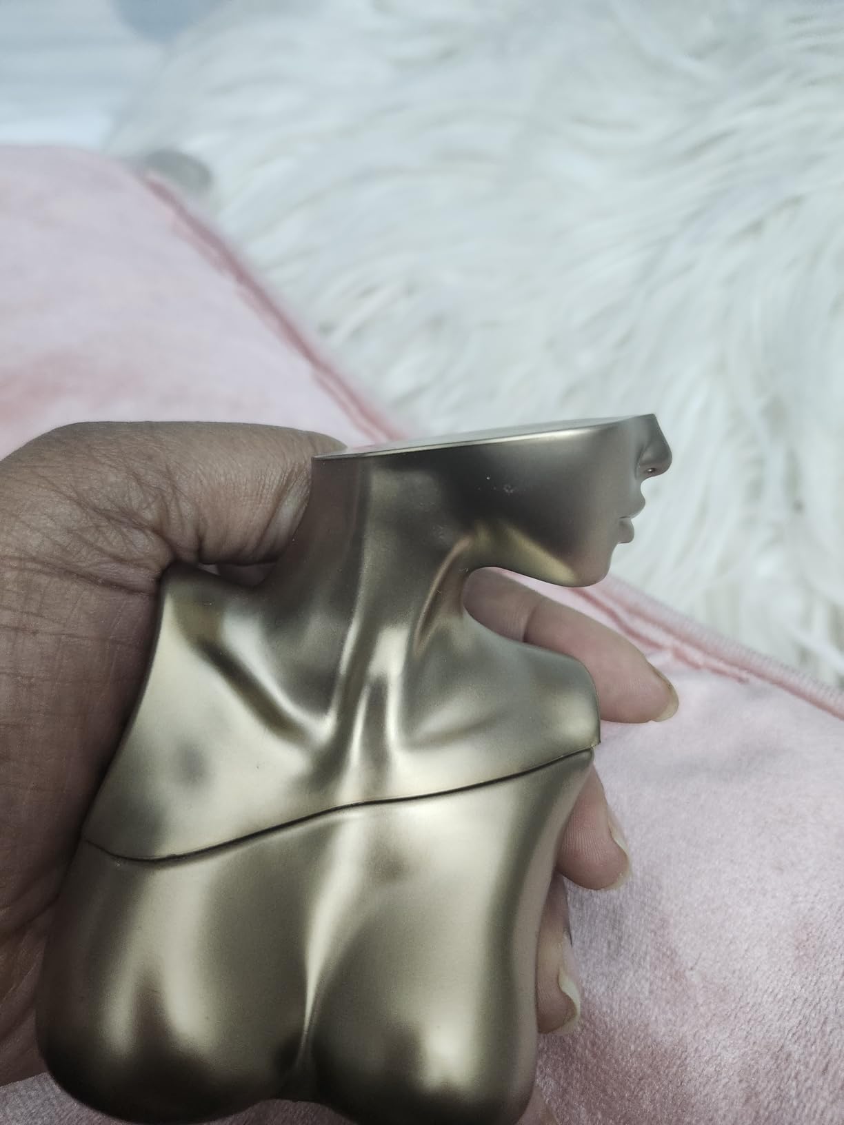 Billie Eilish Eau de Parfum Spray Perfume for Women, Notes of Sugared Petals, Vanilla & Musk customer photo 2