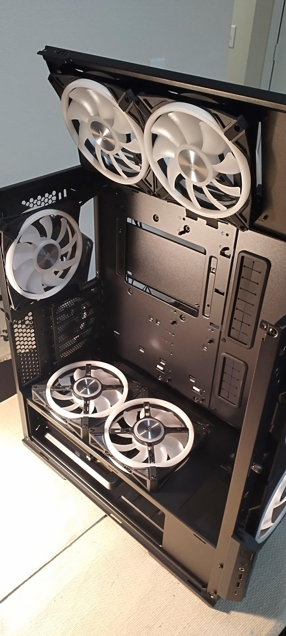 LIAN LI LANCOOL 216 E-ATX PC Case, Airflow Focus RGB Gaming Computer Case with All-Around Mesh Panels, 2x160mm & 1x140mm PWM Fans Pre-Installed and Innovative Rear PCIe Fan Bracket Chassis (Black) customer photo 2