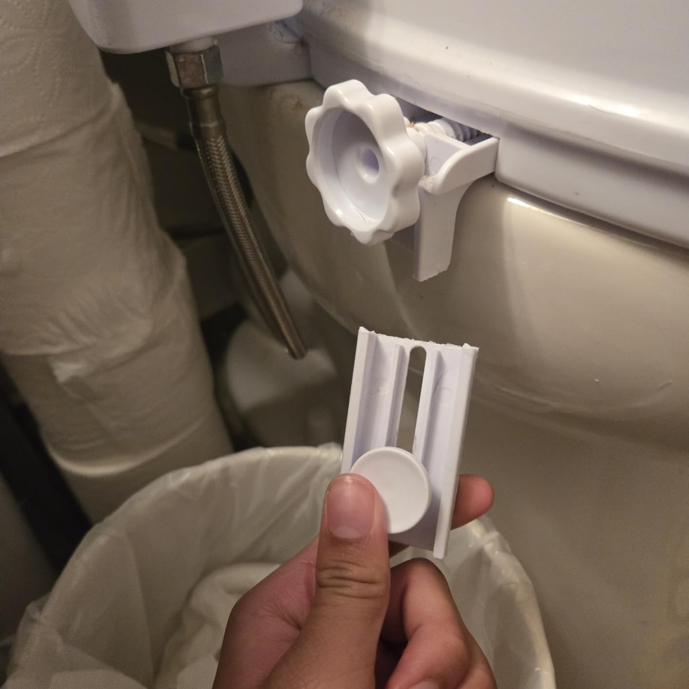 PreserveTech Raised Toilet Seat with Bidet (Ambient Water) Toilet Seat Riser, Elevated Toilet Seats for Seniors and Adults, Toilet Seat Bidet, Toilet Seat Elevator with Bidet Sprayer customer photo 2
