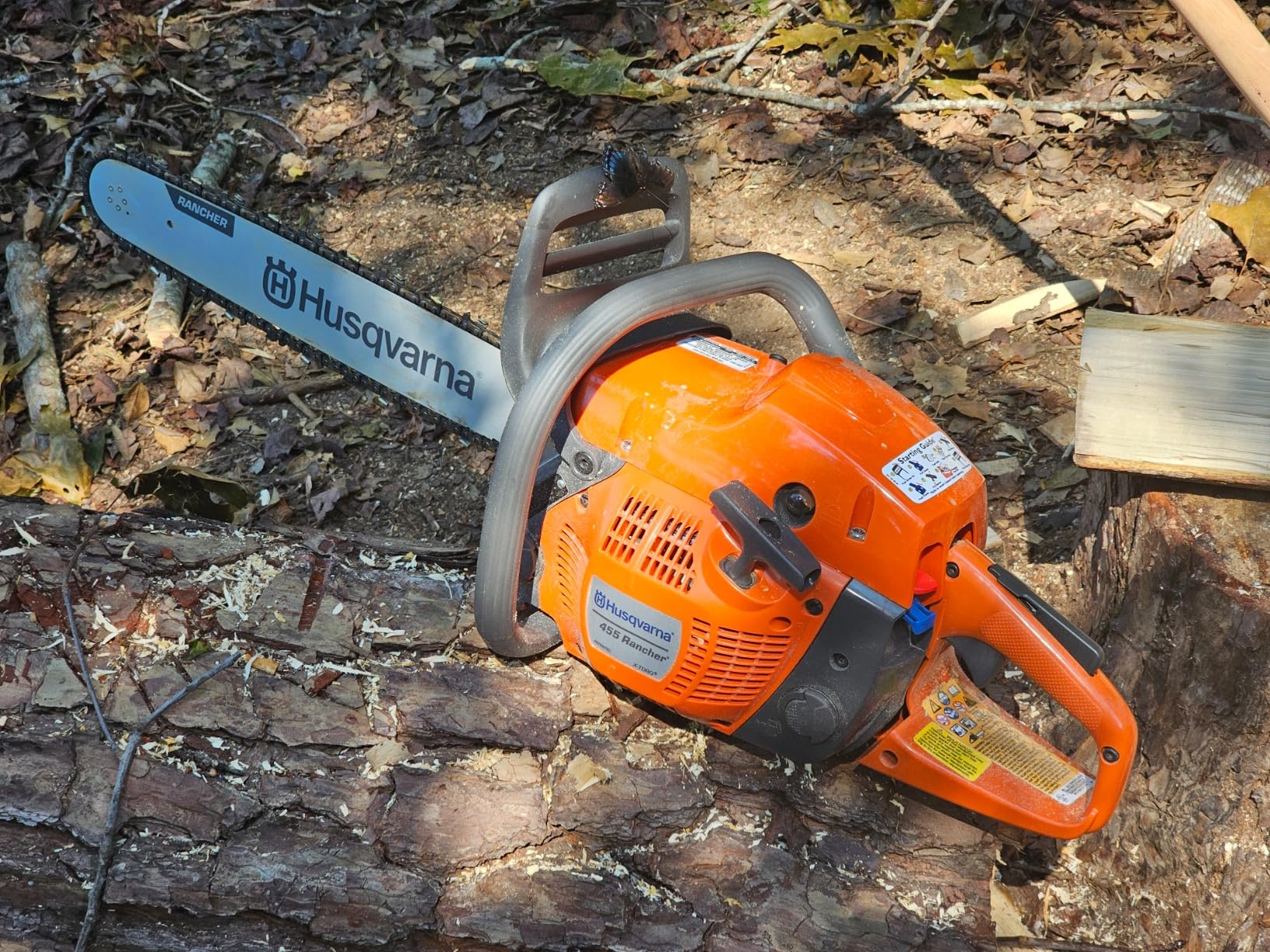 Husqvarna 455 Rancher Gas Chainsaw, 55-cc 3.5-HP, 2-Cycle X-Torq Engine, 20 Inch Chainsaw with Automatic Oiler, For Wood Cutting, Tree Trimming and Land Clearing customer photo 1