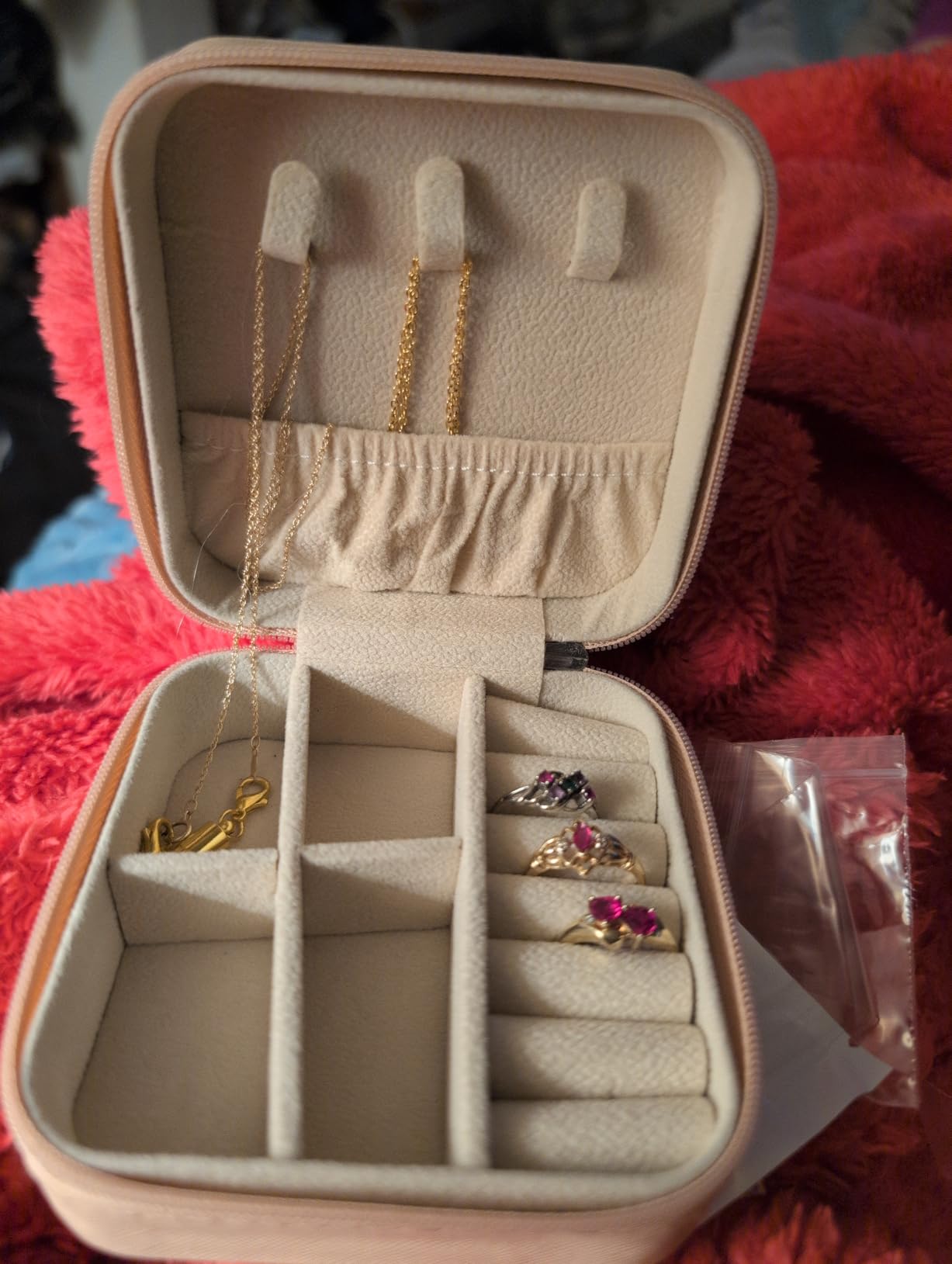Travel Jewelry Case, Mini Portable Jewelry Travel Boxes, Small Jewelry Organizer for Rings, Earrings, Pendants, Watches, Necklaces, Lipsticks Organizer Storage Holder Case (Pink) customer photo 2