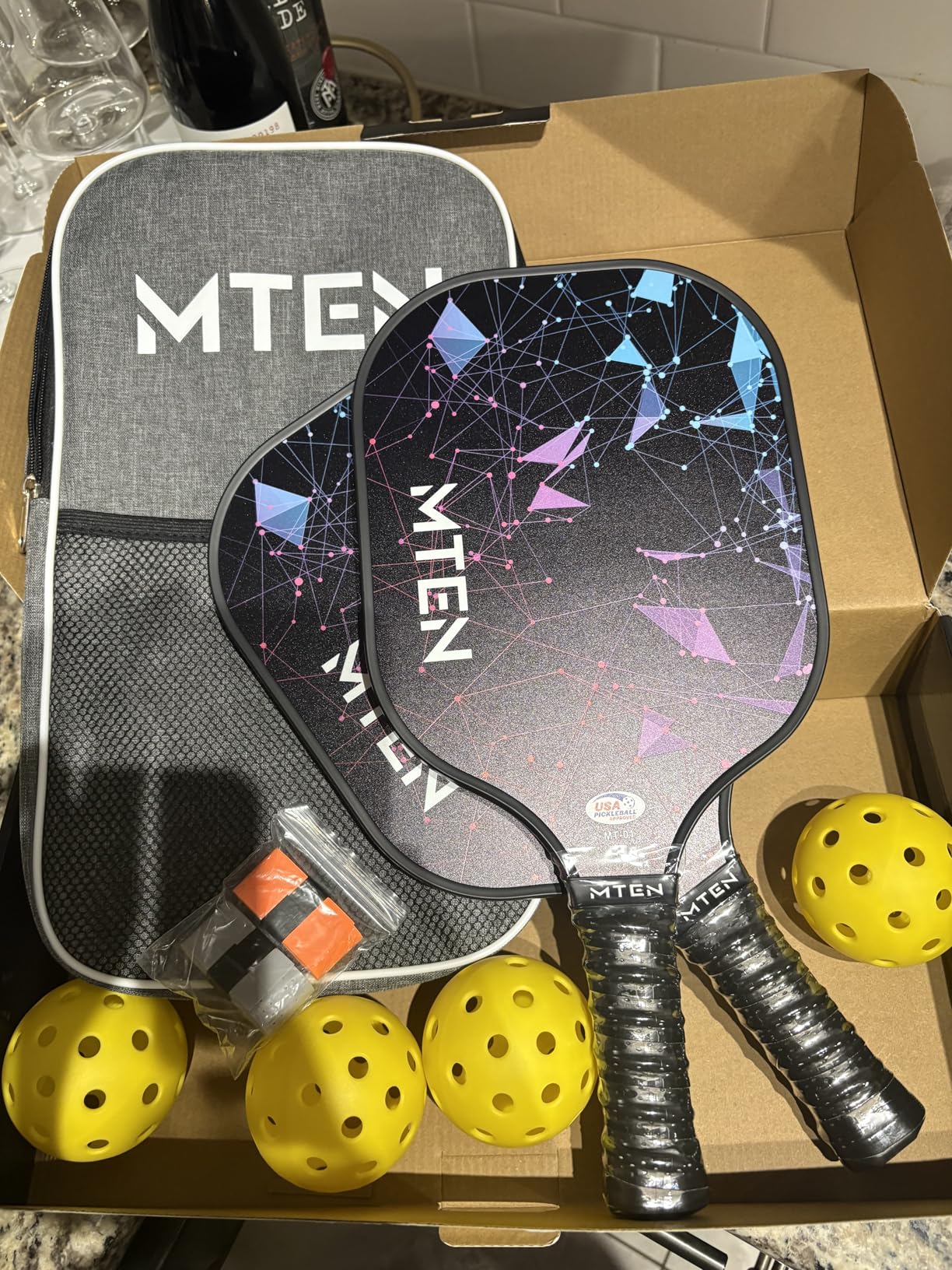 Pickleball Paddles, USAPA Approved Fiberglass Surface Pickleball Set with Pickleball Rackets, Pickleball Paddles Set for Men Women customer photo 2
