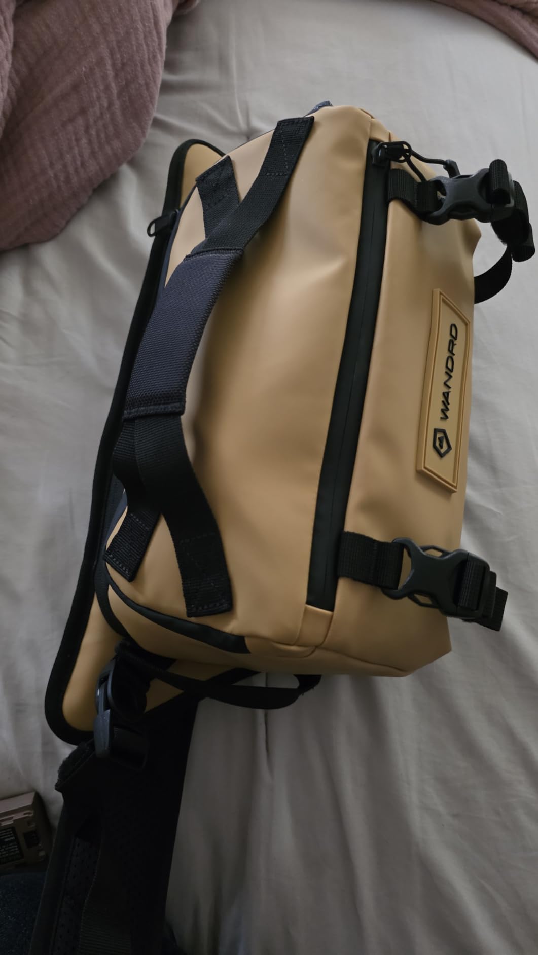 WANDRD ROGUE V1 9L Sling: Compact Camera Sling and Crossbody Bag with Fast Access, 3-Way Carry customer photo 2