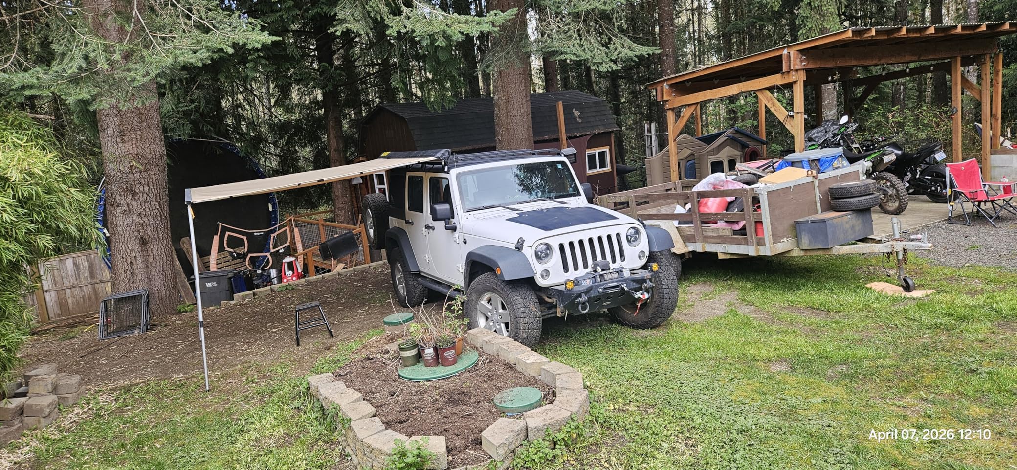 SAMOUT Vehicle Awning, 6.6ft x 10ft, Rooftop Pullout Ripstop UPF50+ Side Awning, Reinforced Hinges & Poles for Jeep/SUV/Truck/Van customer photo 1
