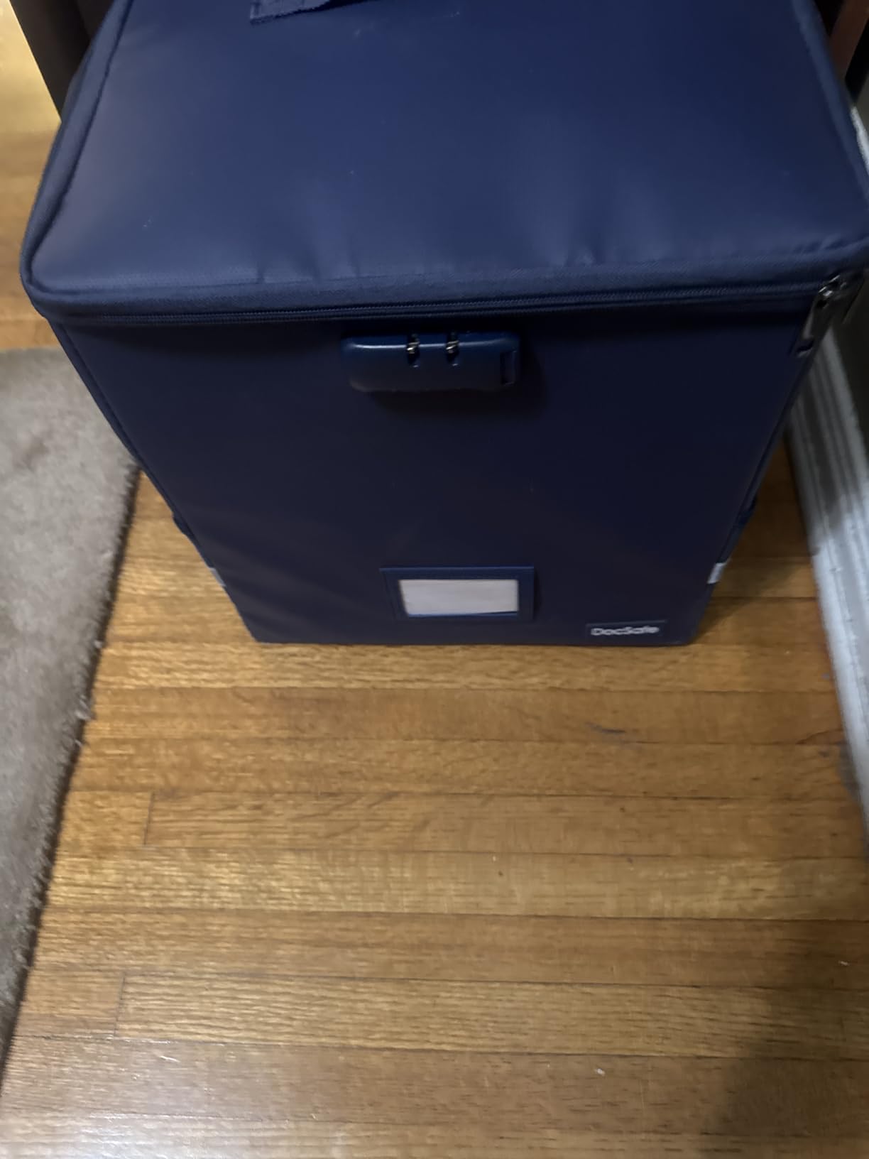 DocSafe Vinyl Record Storage Box with Lock, Fireproof & Water Resistant Record Organizer Storage for 100+ Single Records(12-inch), Collapsible Storage Crate with Lid & Handles customer photo 1