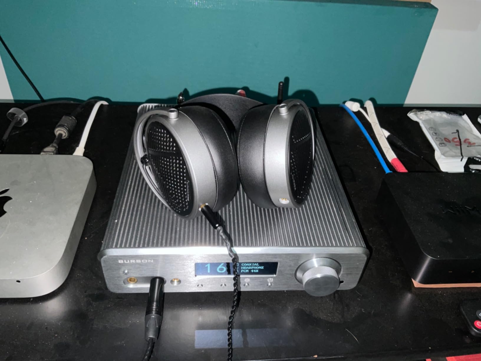 Audeze MM-100 Professional Open-Back Headphones, Planar Magnetic, Wired customer photo 2