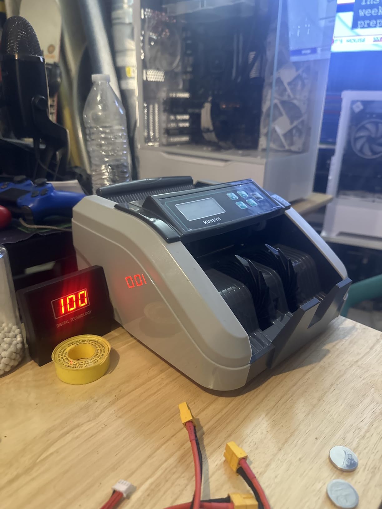 MUNBYN IMC51 Money Counter Machine Count Value, Add+Batch/Add+ Value Mode Bill Counter, UV/MG/IR/MT Detection, USD only Cash Counter, 1100 Bills/min, Money Counting Machine with LCD Display customer photo 1