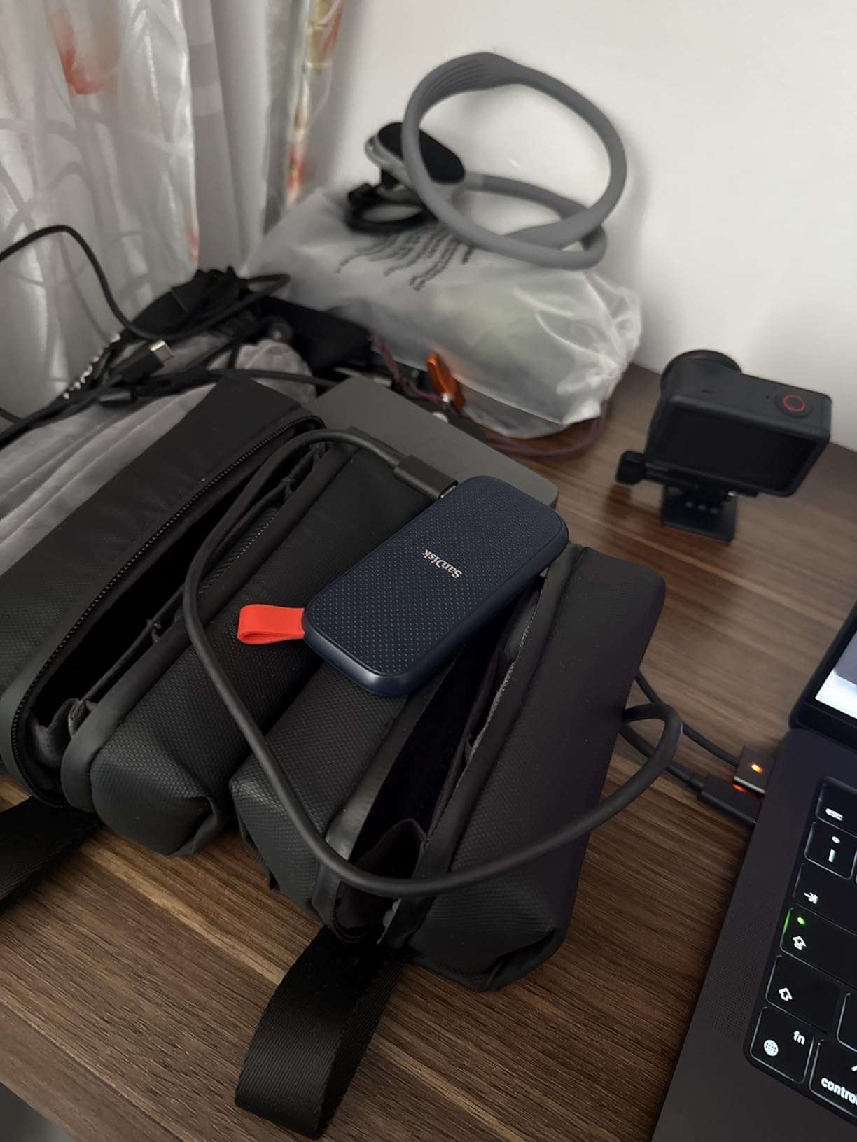 SANDISK 1TB Portable SSD - Up to 800MB/s, USB-C, USB 3.2 Gen 2, Updated Firmware - External Solid State Drive - SDSSDE30-1T00-G26 customer photo 2