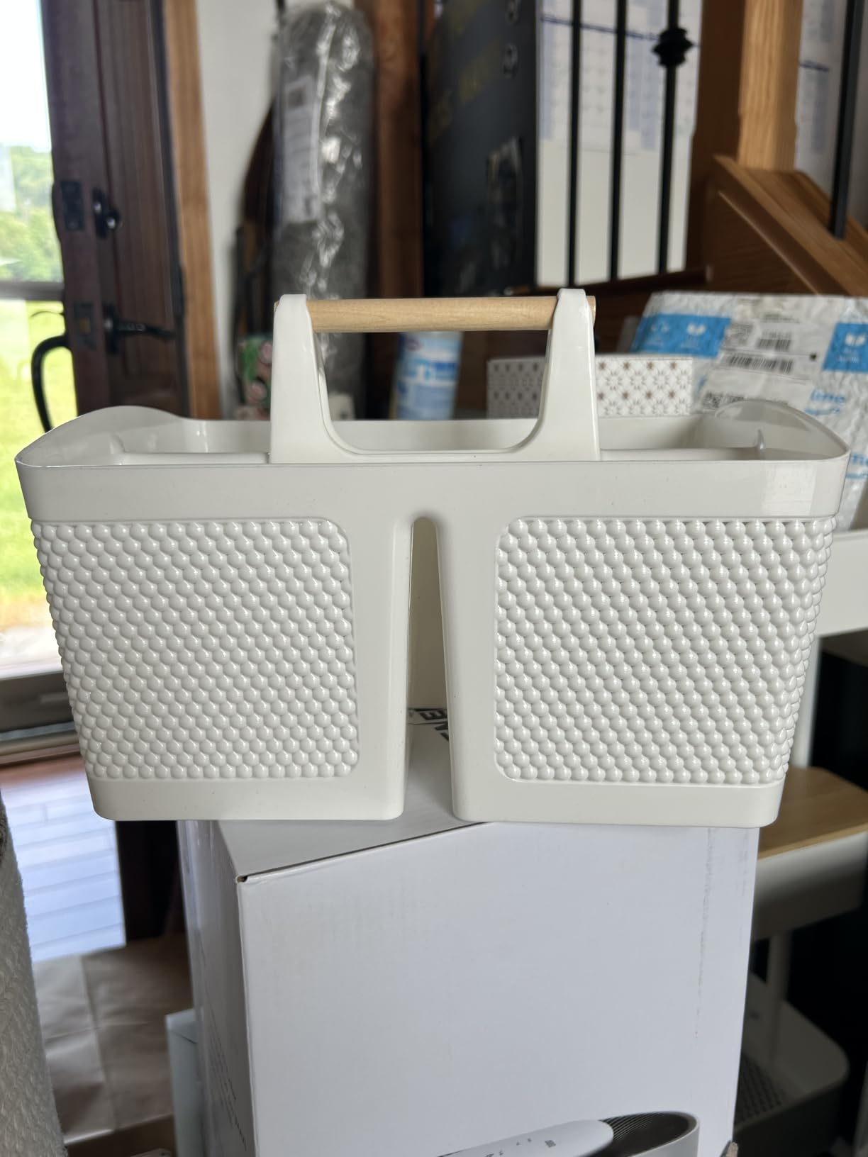 rejomiik Portable Shower Caddy Basket Plastic Cleaning Caddy Organizer Storage Tote with Handle for Bathroom, College, Dorm Room Essentials, White customer photo 2