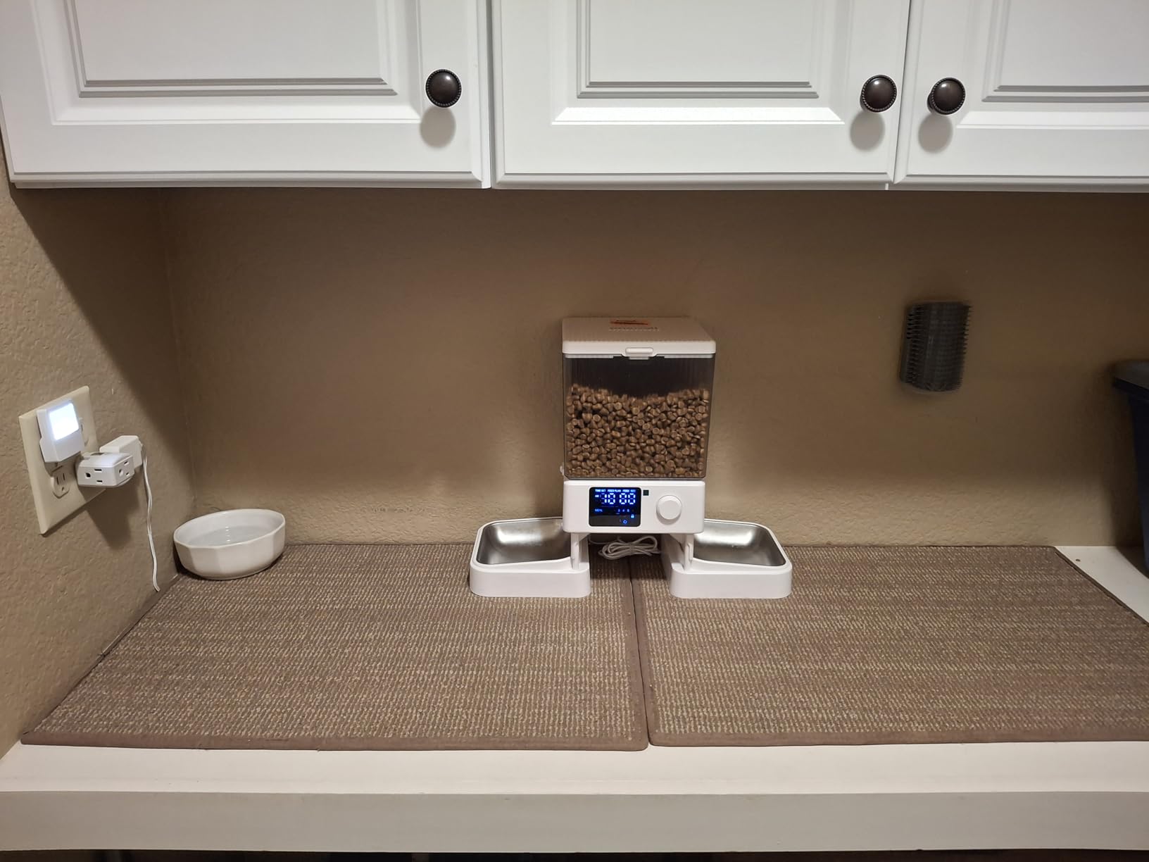 oneisall Automatic Cat Feeder for 2 Cats, 20 Cups/5L Automatic Cat Food Dispenser for Small Pets Indoor, Timed Cat Feeder for Dry Food customer photo 2