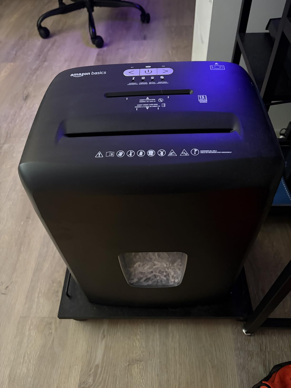 Amazon Basics 12-Sheet Cross-Cut Paper and Credit Card Shredder with Overheat Protection, Black (New Model) customer photo 2
