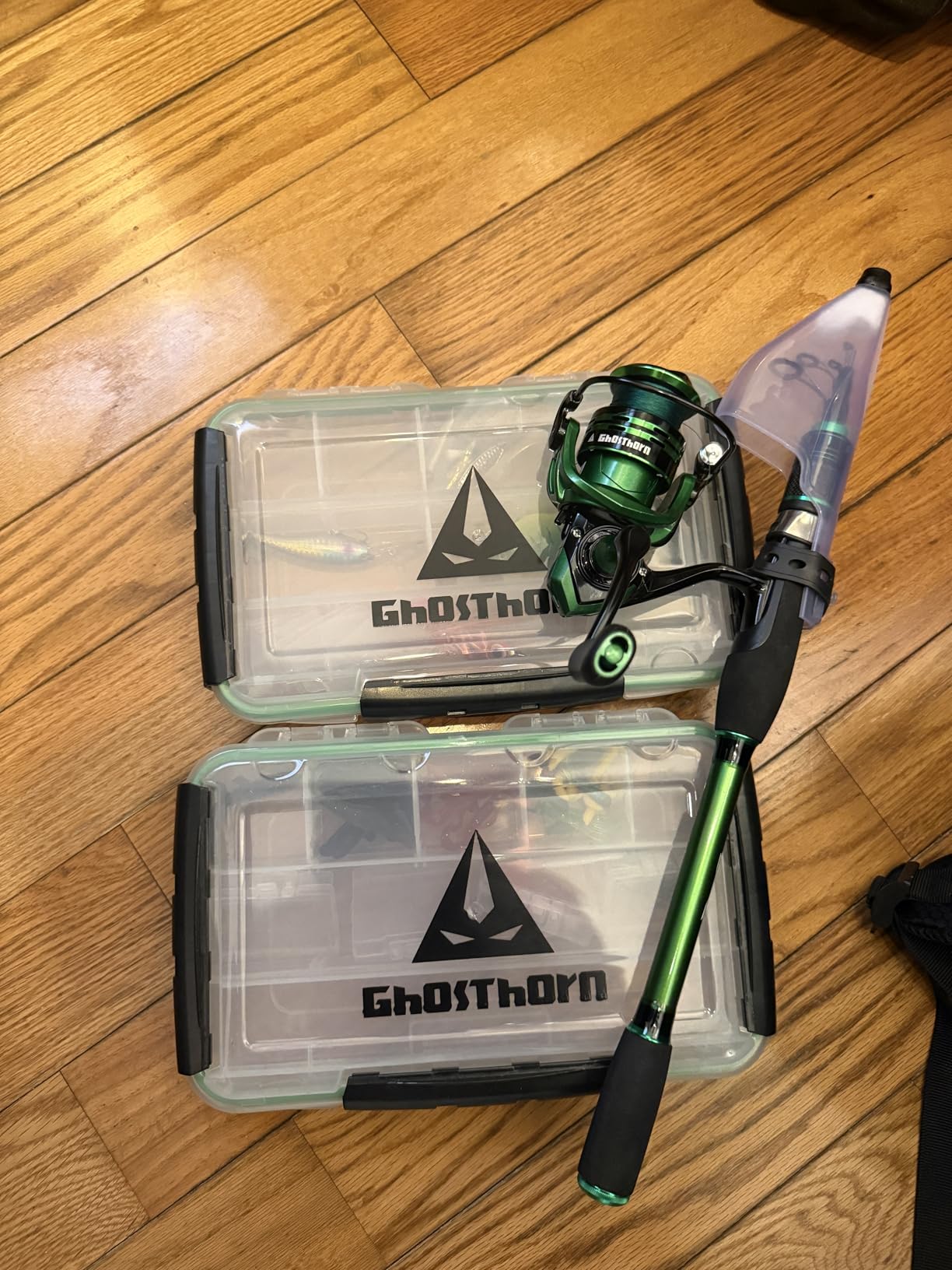 Ghosthorn Fishing Rod and Reel Combo Graphite Telescoping Fishing Pole Portable Travel Kit with Carrier Bag for Freshwater Saltwater customer photo 2