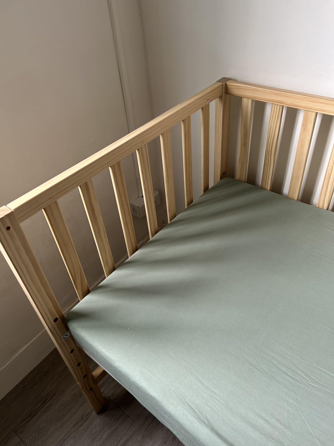 mushie Stretchy & Soft Crib Sheet | Fitted 28