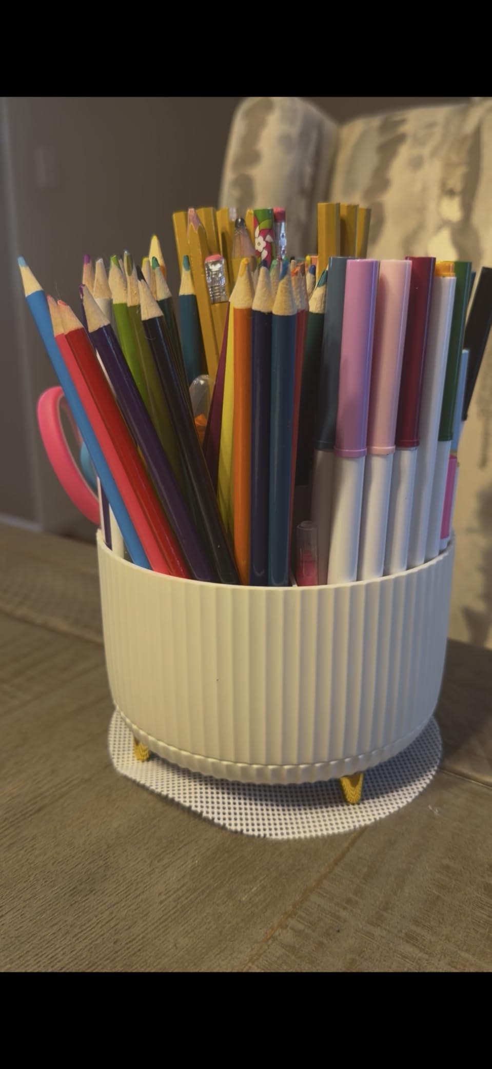 SKYDUE 360 Rotating Plastic Desk Pen Organizer with 5 Slots, Dual-Purpose Art Supply Pencil Cup for Office, School, Home customer photo 1