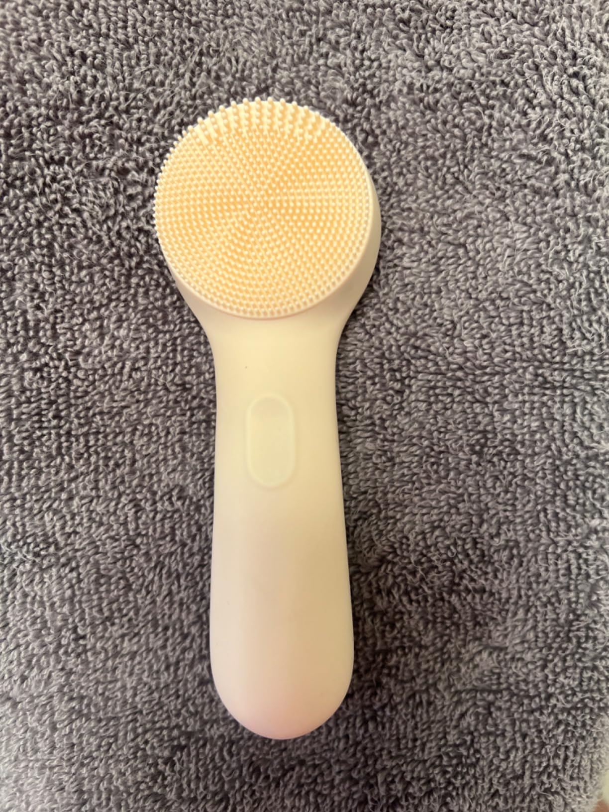 Silicone Face Scrubber, NågraCoola CLIE 2.0 Facial Cleansing Brush, Rechargeable, Waterproof Face Scrub Brush for Cleansing, Exfoliating, Massaging, Electric Facial Exfoliator for Women and Men - Oat customer photo 1
