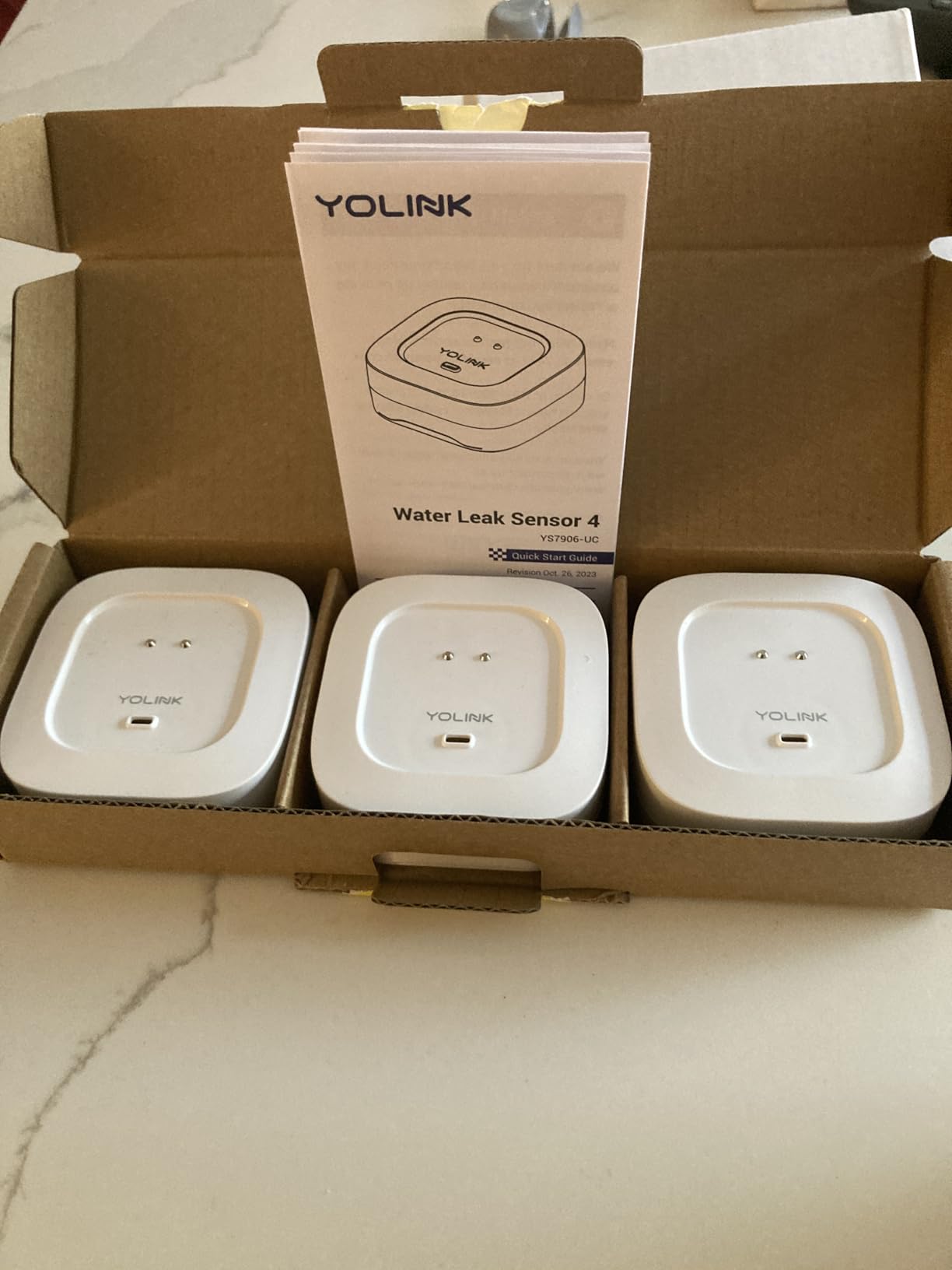 YoLink Water Leak Detector 4 with 105dB Audio Alarm, Freeze Warning, App Push, Email Alerts and Limited Text - Smart Water Sensor Alarm w/ Alexa, IFTTT - 1/4 Mile Long Range, Hub Required customer photo 1