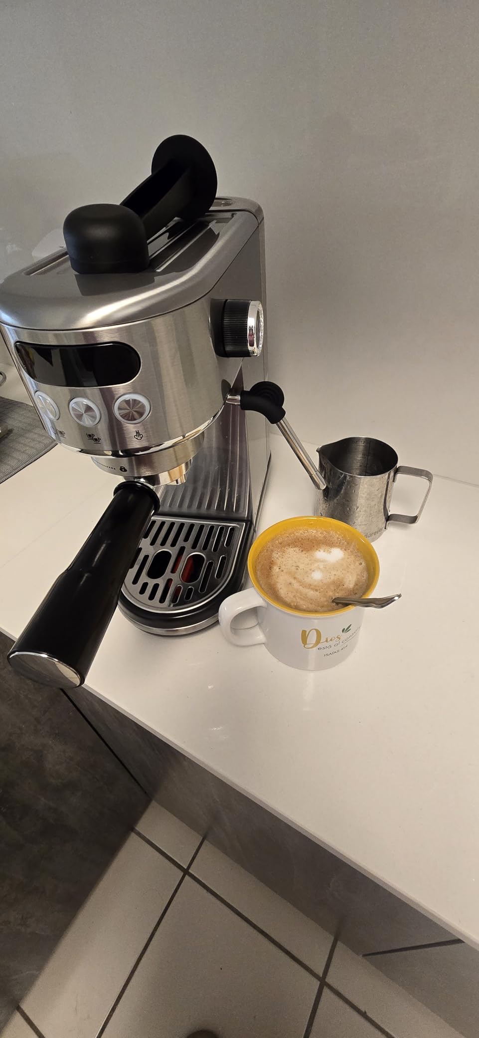 Neretva Espresso Machine 20 Bar, Super Compact Espresso Maker Stainless Steel Professional Coffee Machine Espresso with Power Steam & LED Display for Home Barista Latte and Cappuccino Maker-Silver customer photo 1