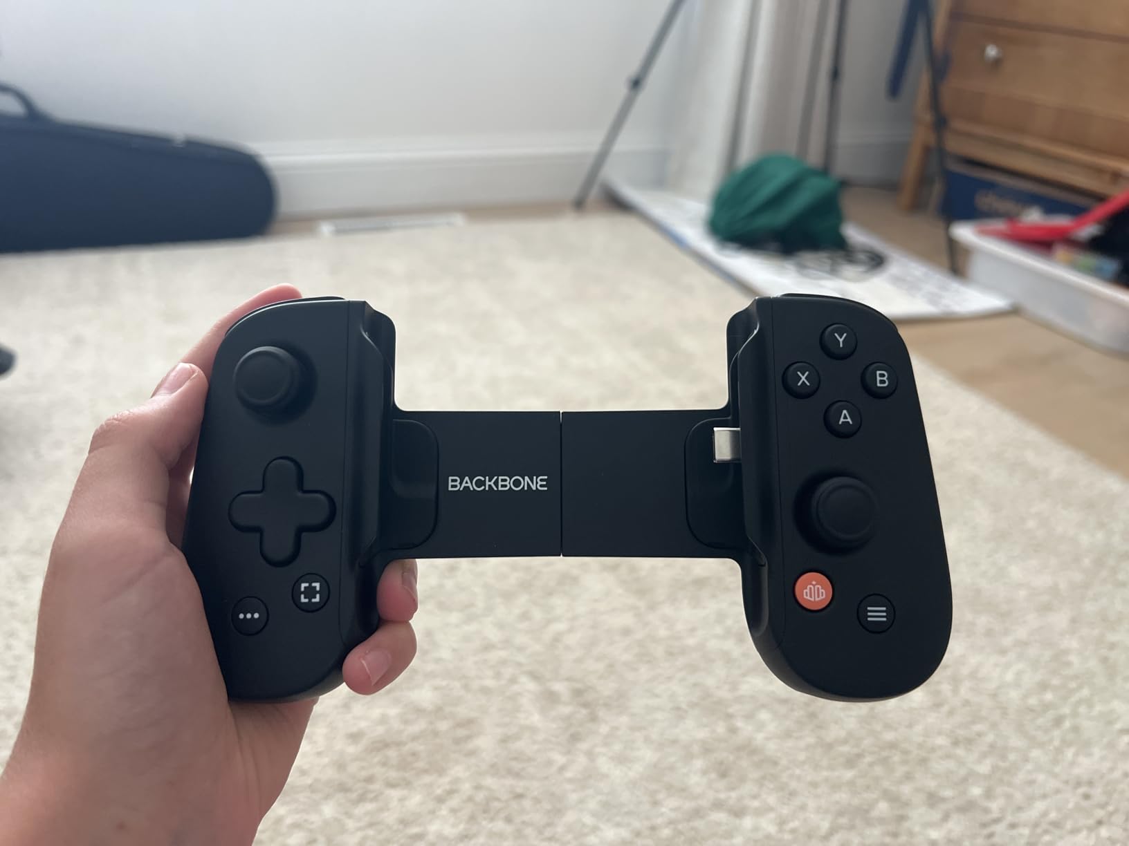 BACKBONE One Mobile Gaming Controller, USB-C Phone Controller for Android & iPhone 15/16/17 Series, 2nd Gen, Play Xbox, PlayStation, Fortnite, Call of Duty customer photo 1
