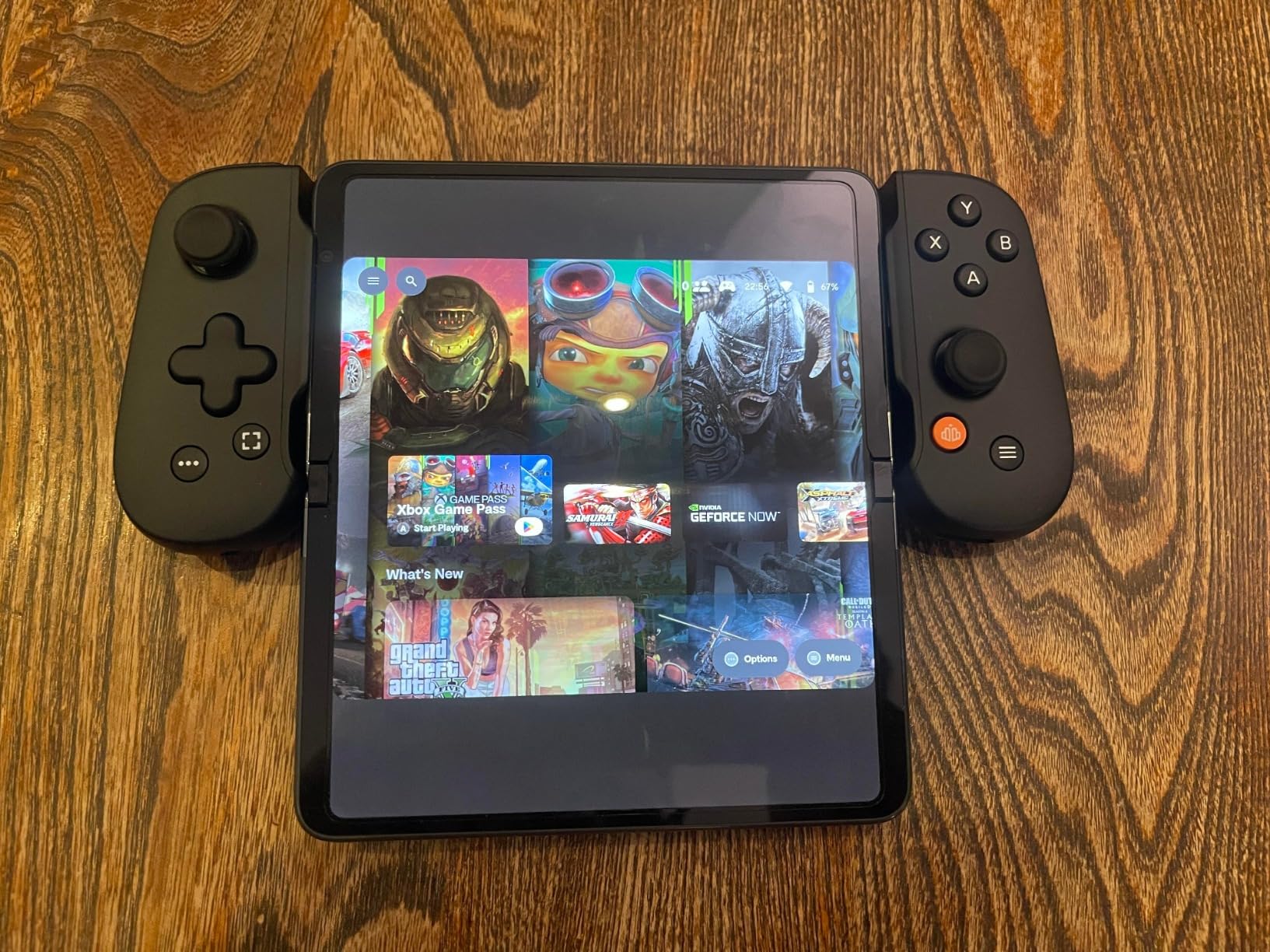 BACKBONE One Mobile Gaming Controller, USB-C Phone Controller for Android & iPhone 15/16/17 Series, 2nd Gen, Play Xbox, PlayStation, Fortnite, Call of Duty customer photo 2