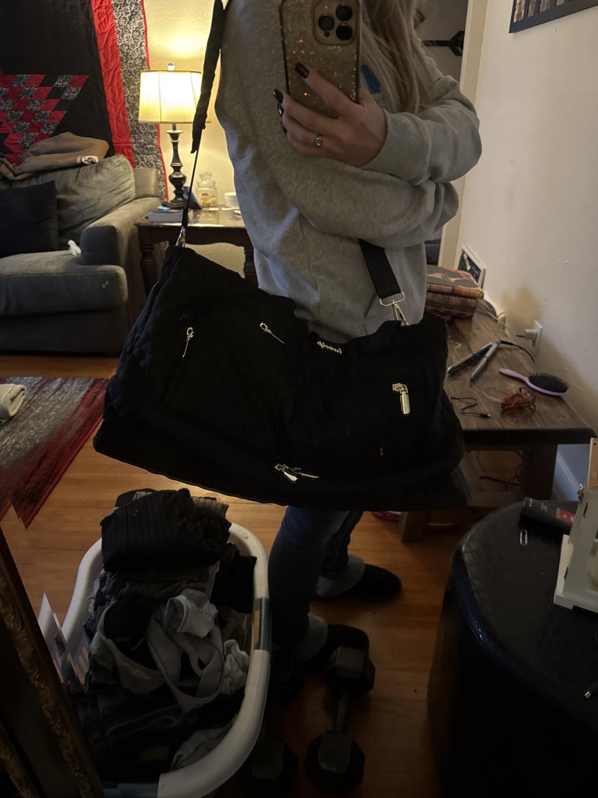 LUOCIP Large Women Travel Duffle Bag, Carry on Bag with Wet Toiletry Pocket for Overnight, Weekend, Yoga, Gym, Business Trips, Sport and Hospital, Black customer photo 1