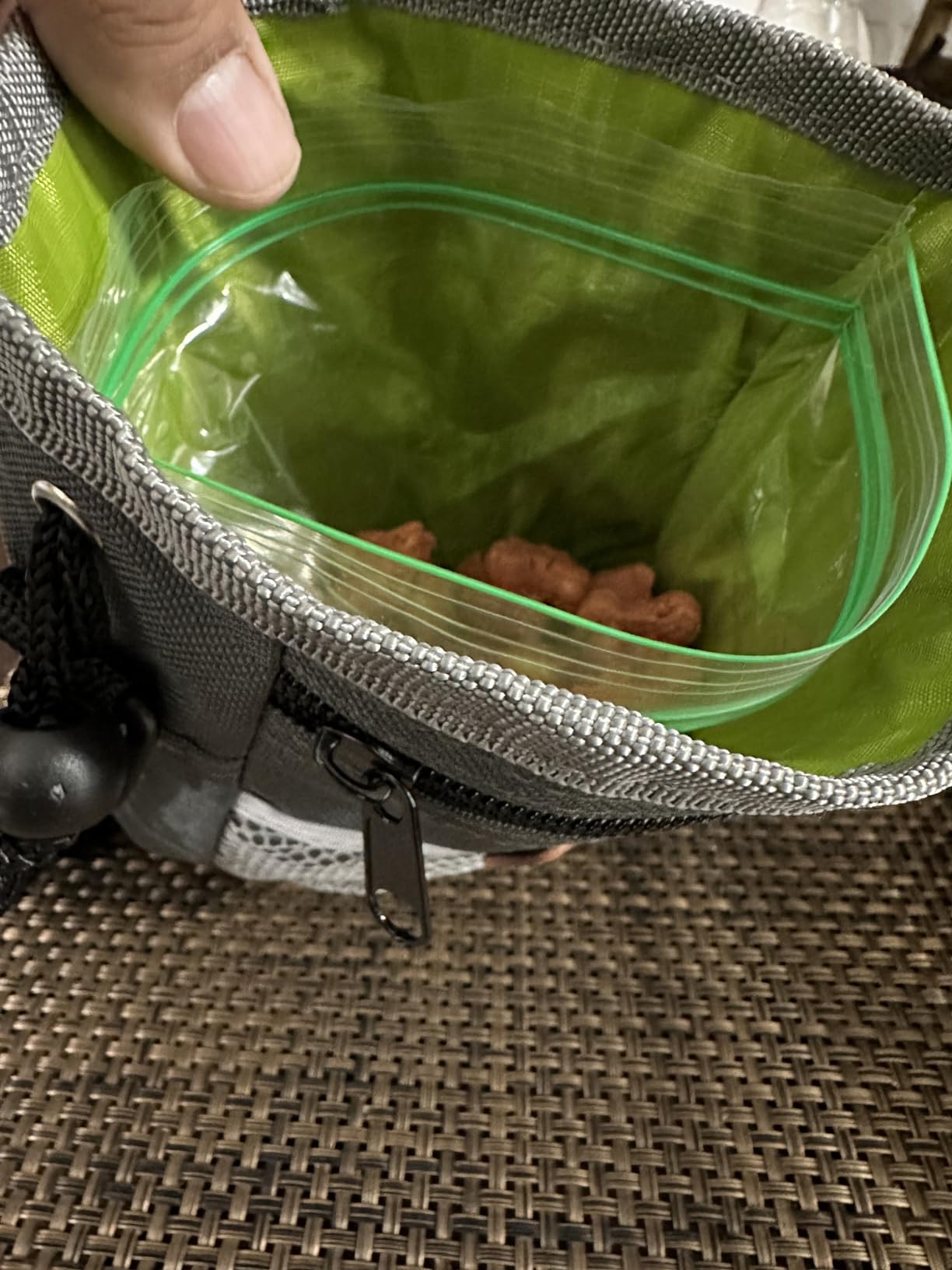 Dog Treat Pouch, Large Treat Pouches for Pet Training with Multiple Pockets, Built-in Poop Bag Dispenser & Phone Holder, 3 Wear Styles, Ideal Dog Treat Bag for Training & Walks customer photo 2