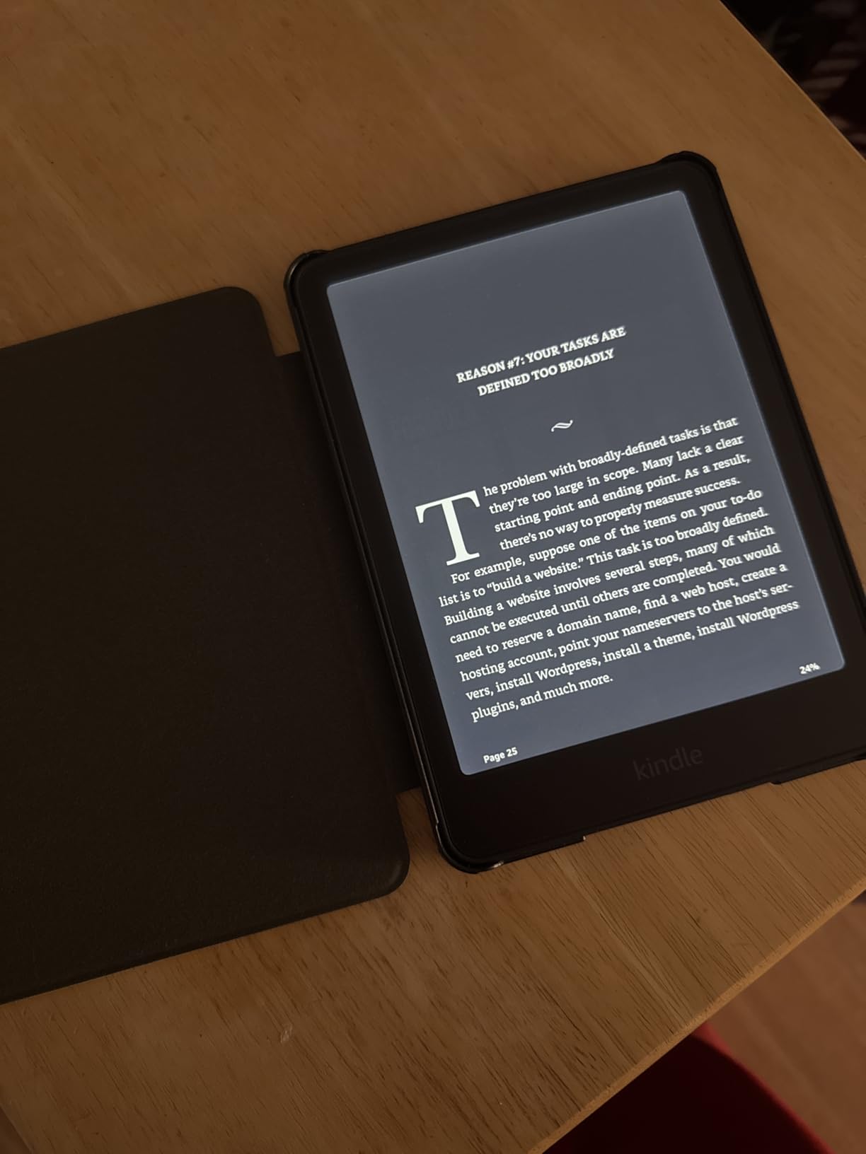 Amazon Kindle Paperwhite Signature Edition 32GB - Auto-adjusting front light, wireless charging customer photo 2