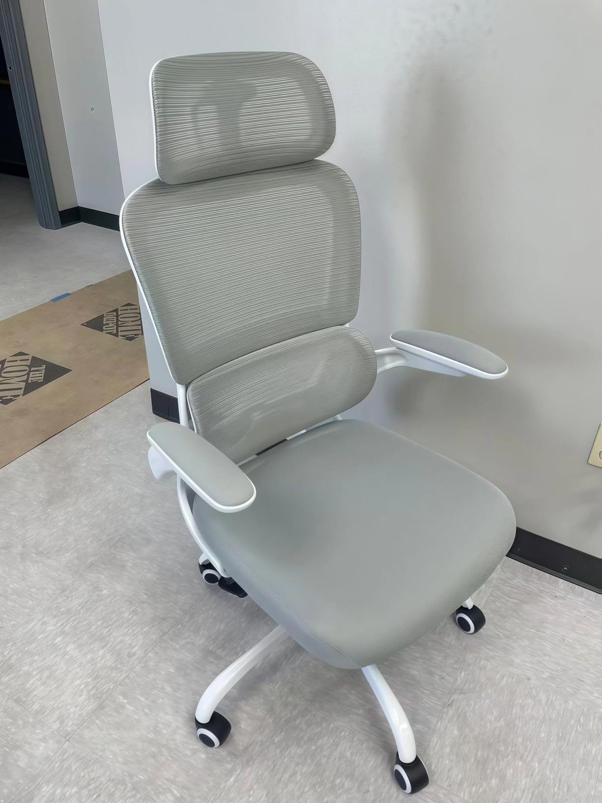 TRALT Office Chair Ergonomic Desk Chair, 330 LBS Home Mesh Office Desk Chairs with Wheels, Comfortable Gaming Chair, High Back Office Chair for Long Hours (Black) customer photo 1