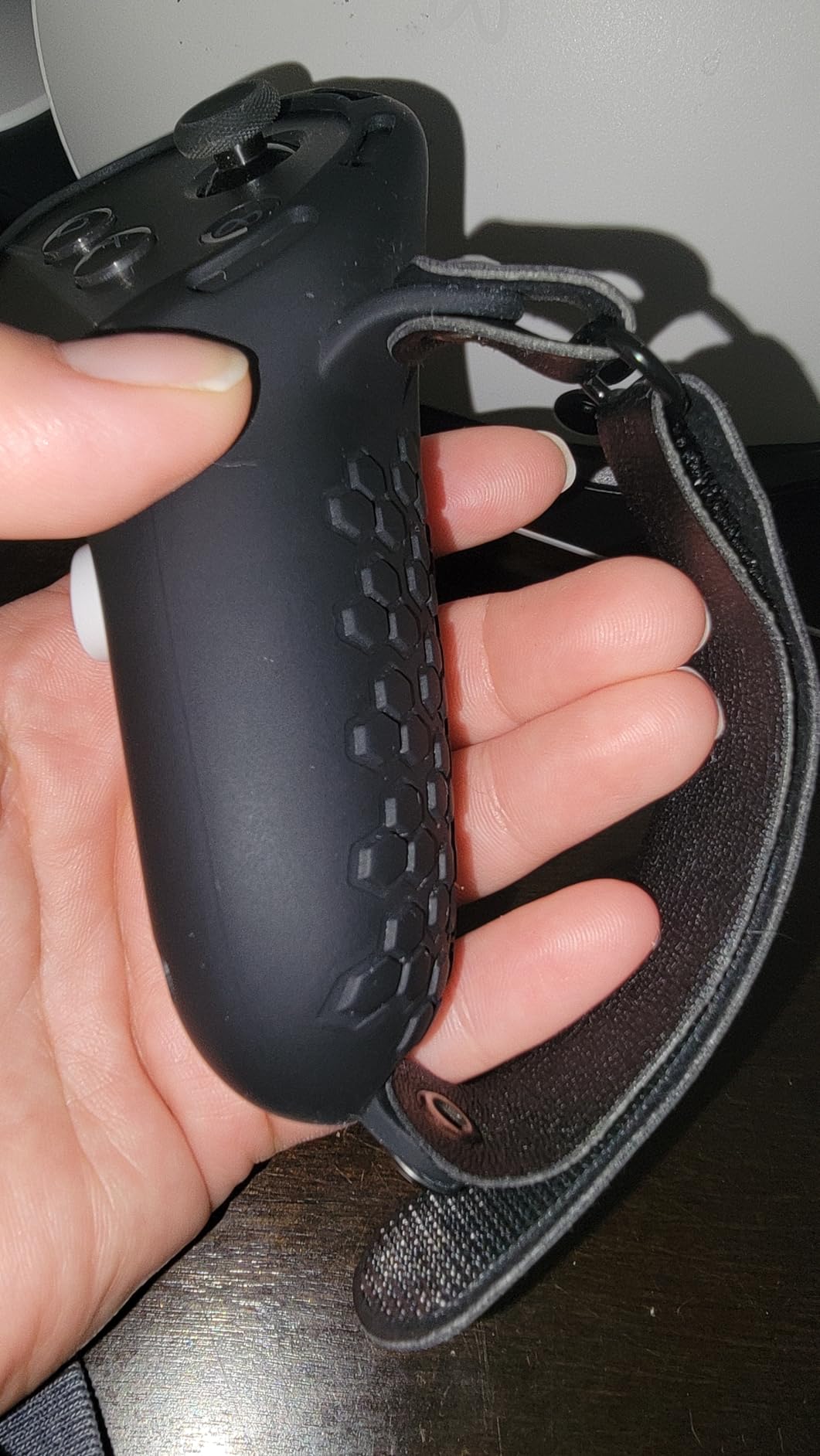 AMZDM Controller Grip for Meta Quest 3S Oculus Quest 3 - VR Accessories Grips Cover for Touch Controllers - Silicone Covers Protector customer photo 2
