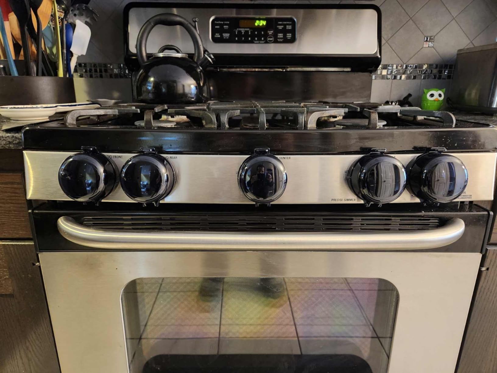Stove Knob Covers for Child Safety, AOSITE Upgraded Gas Knob Covers for Kids Stove Guard with Strong Adhesive, 5 Pack Durable Design Childproof Oven Knob Locks for Babies and Pets, No Screws or Drill customer photo 1