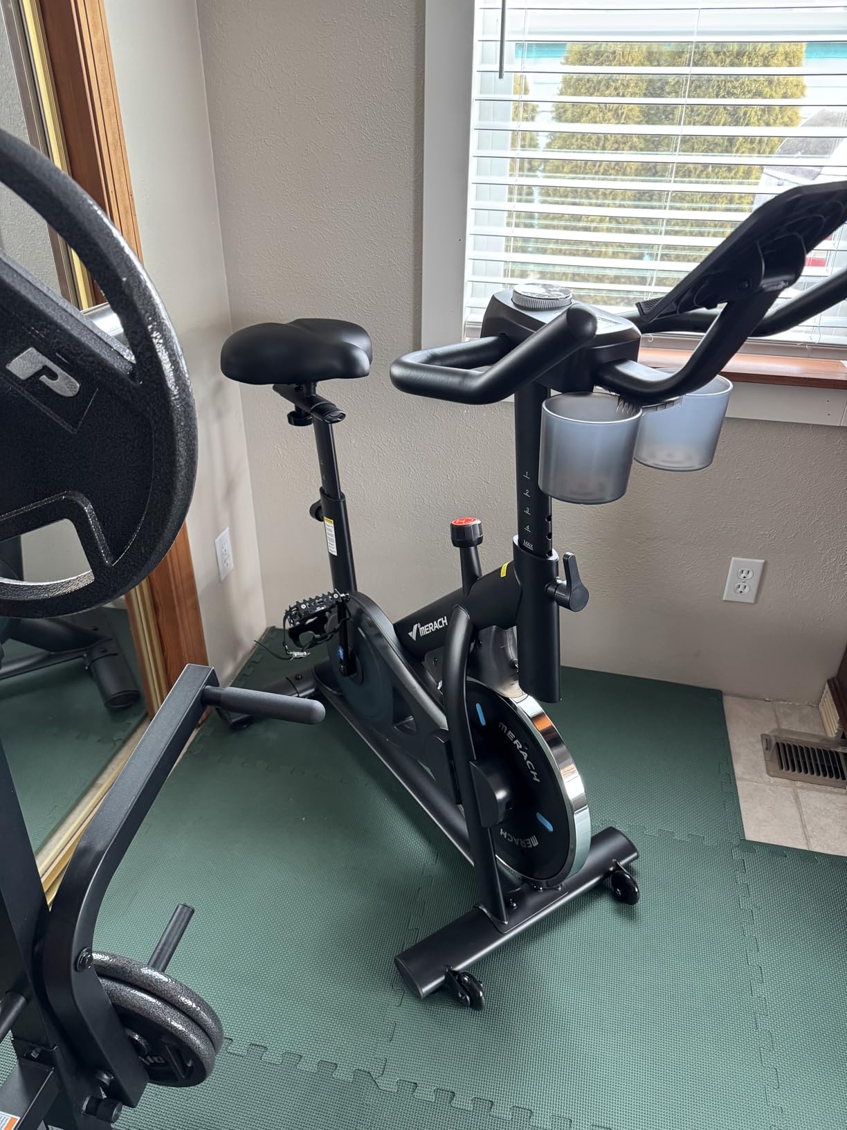 MERACH Exercise Bike, Brake Pad Stationary Bike with Exclusive App, Low Noise Indoor Cycling Bike with 300lbs Weight Capacity, Tablet Mount and Fitness Courses for Weight Loss customer photo 1