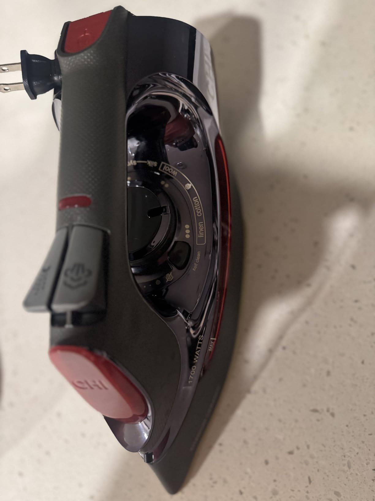 CHI Steam Iron for Clothes with 8' Retractable Cord, 1700 Watts, 3-Way Auto Shutoff, 400+ Holes, Professional Grade, Temperature Control Dial, Lava Infused Ceramic Soleplate, Black and Red (13113) customer photo 1