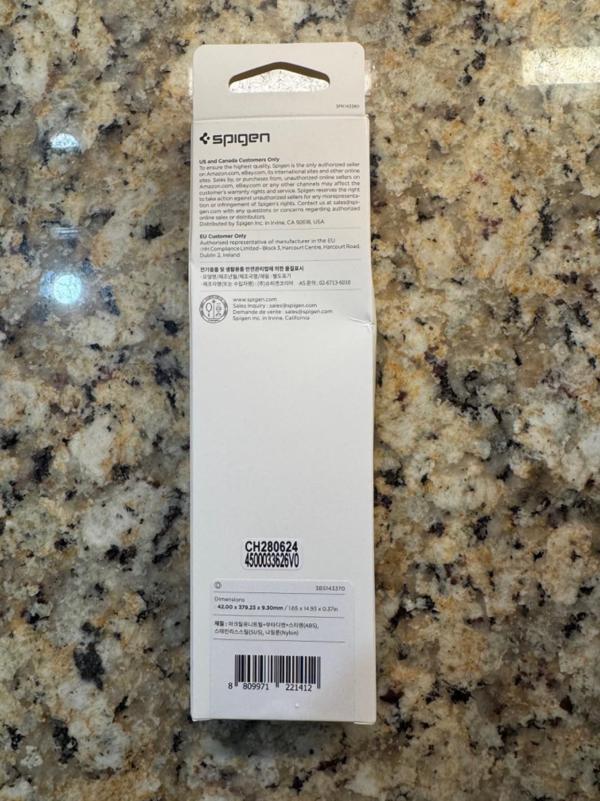 Spigen Head Strap Designed for Apple Vision Pro Accessories, Adjustable Padded Head Strap for Comfortable Support - Charcoal Gray customer photo 2
