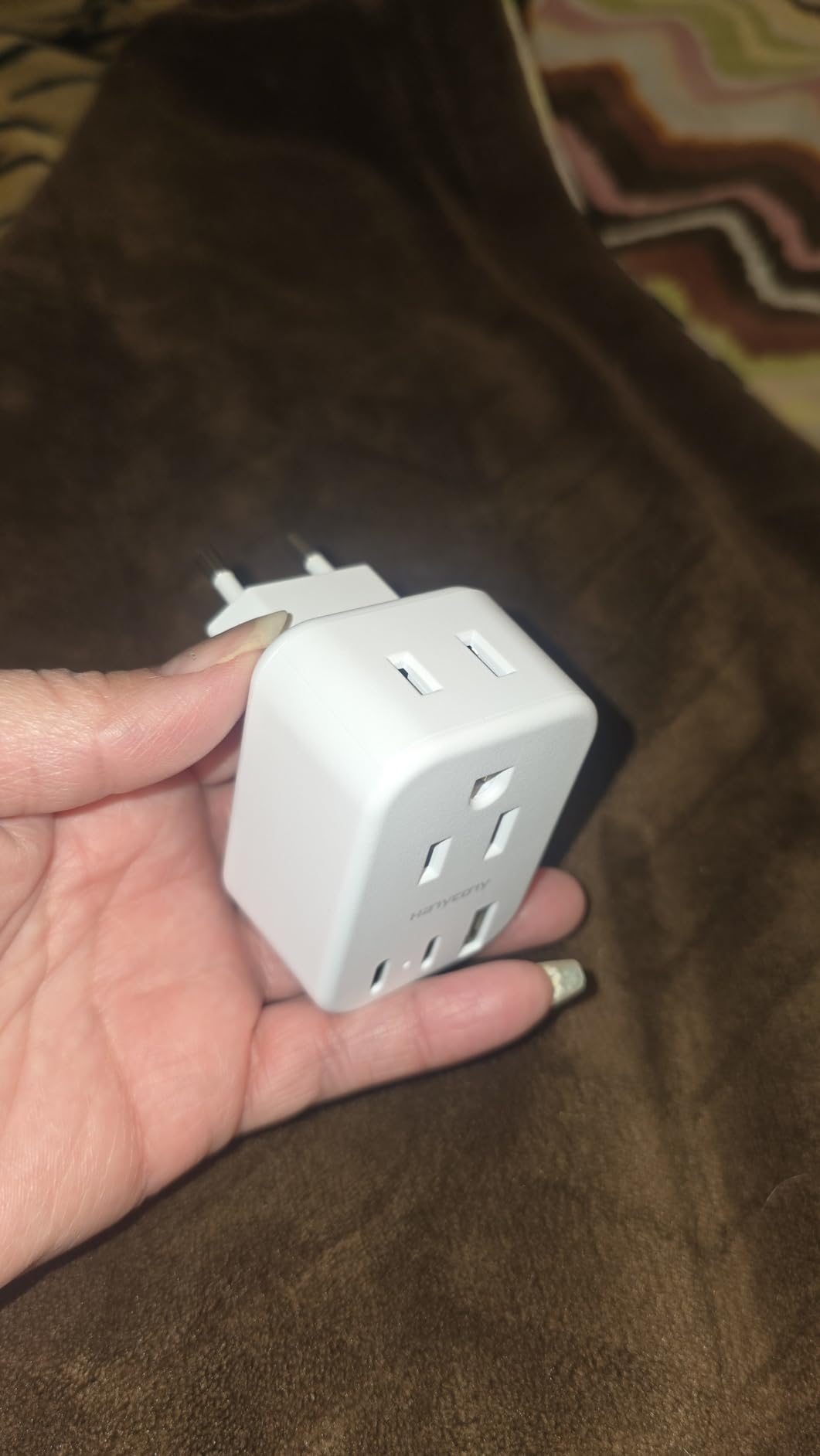 European Travel Plug Adapter USB C, HANYCONY International Plug Adapter, US to Europe Adapter Plug 2 Outlets 3 USB Ports(2 C Port), Type C Power Adapter to Italy Spain France Portugal Iceland Germany customer photo 2