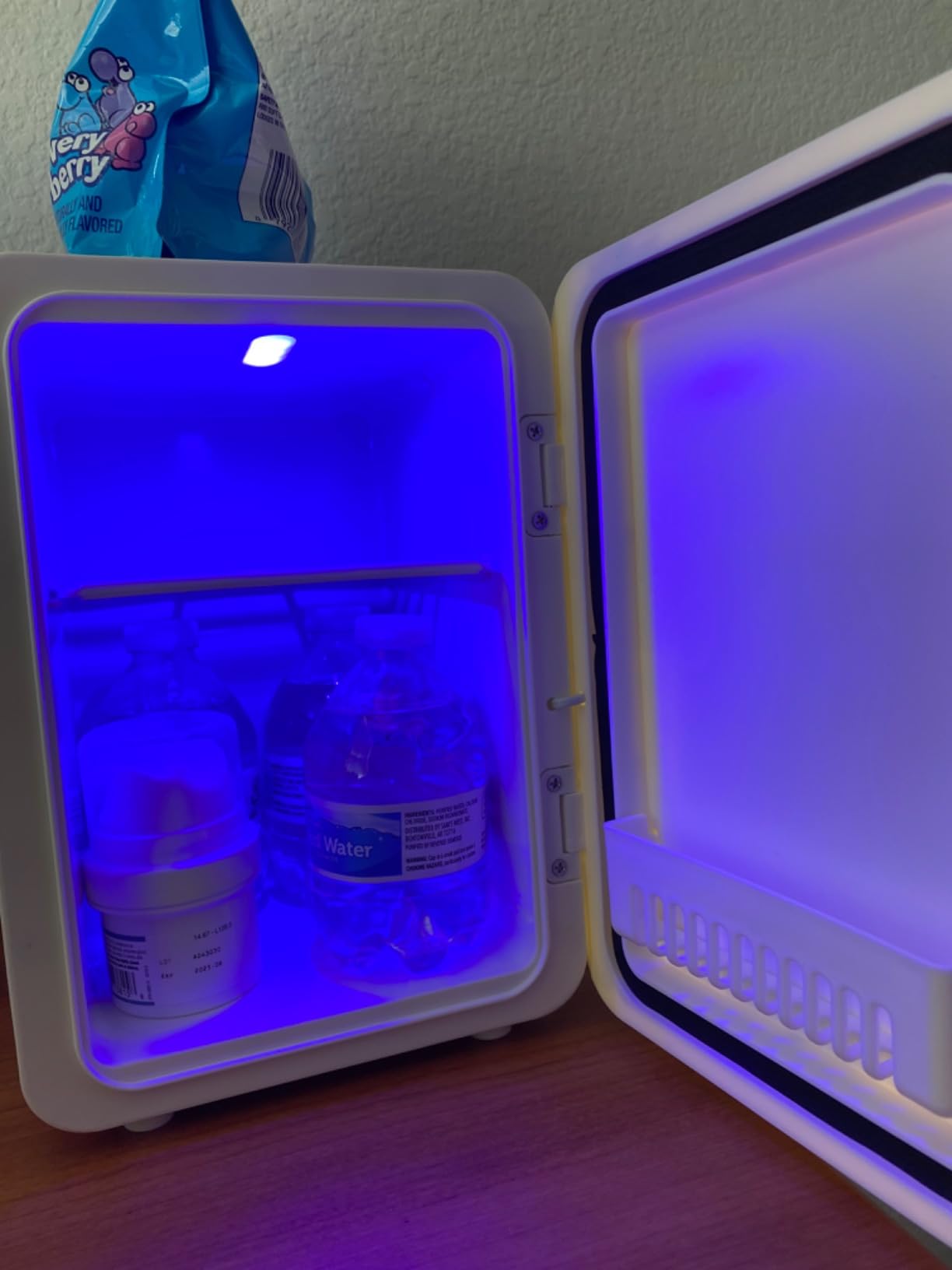 BOGDA Mini Skincare Fridge (4 Liter/6 Can) with Dimmable LED Light Mirror, Cooler and Warmer for Refrigerating Make Up, Skin Care and Food, Portable Mini Fridge for Bedroom, Office and Car, White customer photo 2