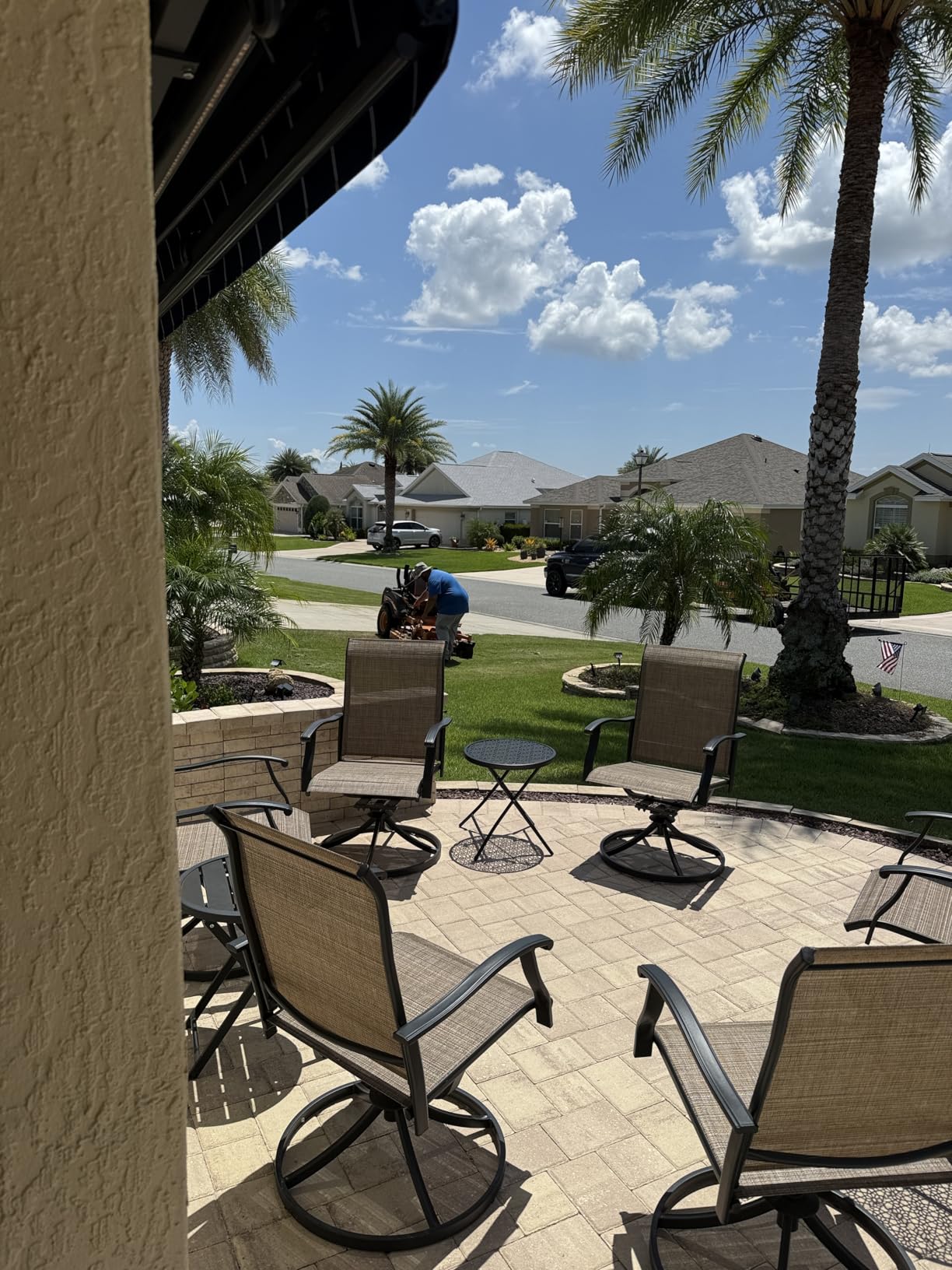 aosu Security Cameras Outdoor Wireless, 4 Cam-Kit, No Subscription Required, Solar-Powered, Home Security Cameras System with 360° Pan & Tilt, Auto Tracking, 2K Color Night Vision customer photo 1
