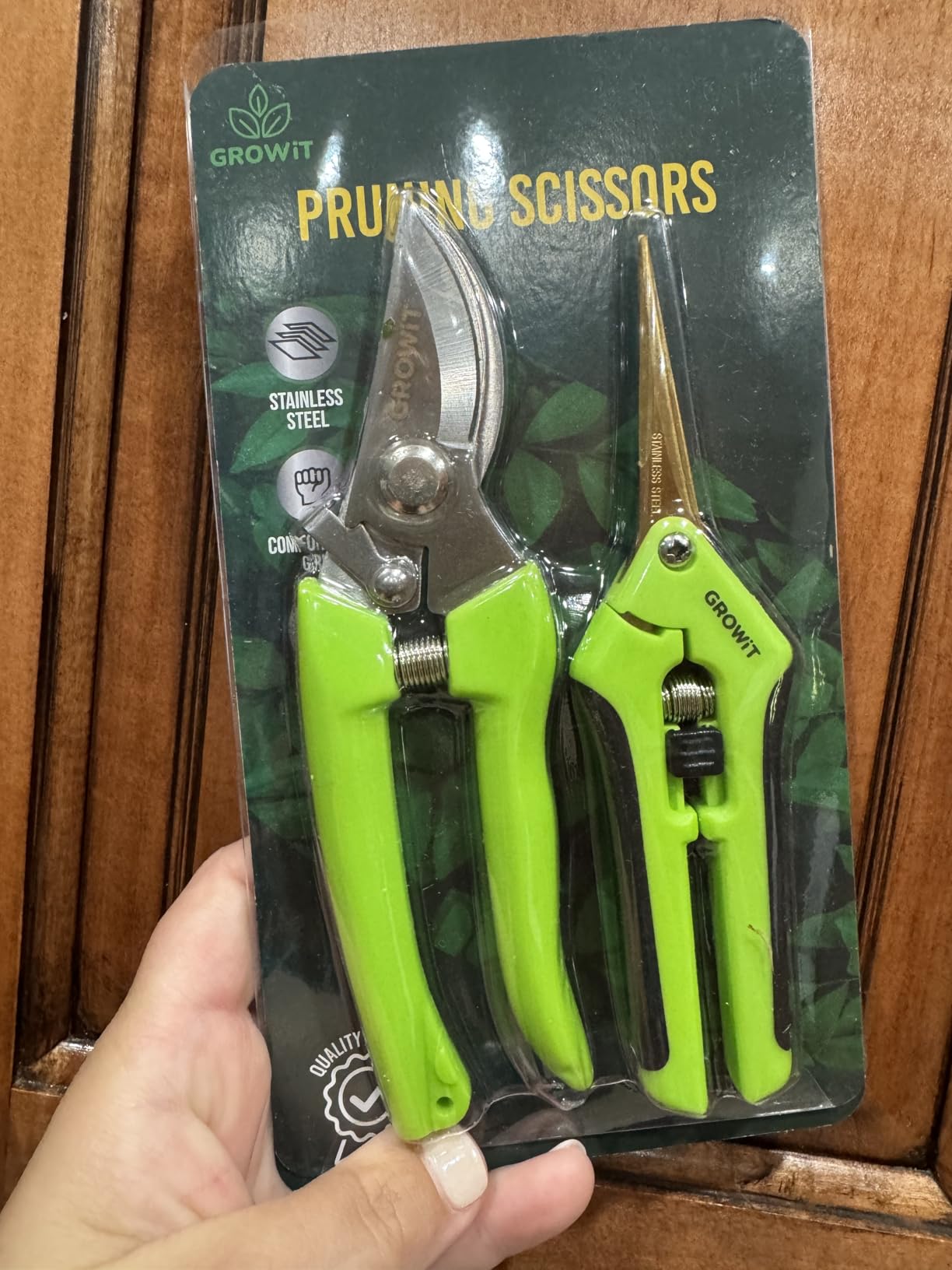 2-Pack Stainless Steel Gardening Scissors, Pruning Shears and Clippers for Gardening customer photo 1