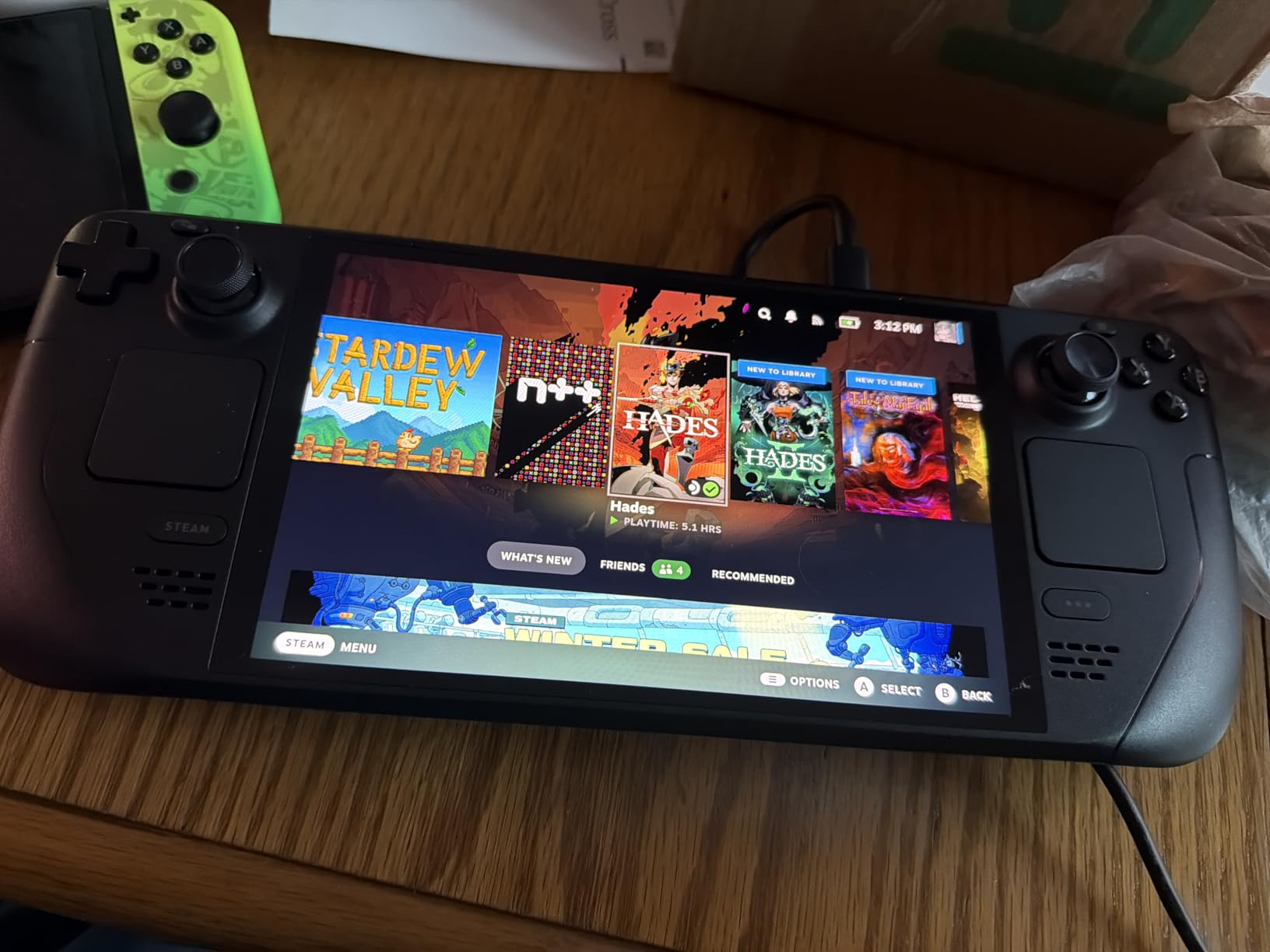 VALVE Steam Deck OLED 1TB SSD + 16GB RAM - 7.4 inch, 90Hz, 1280 x 800px, SteamOS 3.0, Handheld Gaming Console customer photo 1