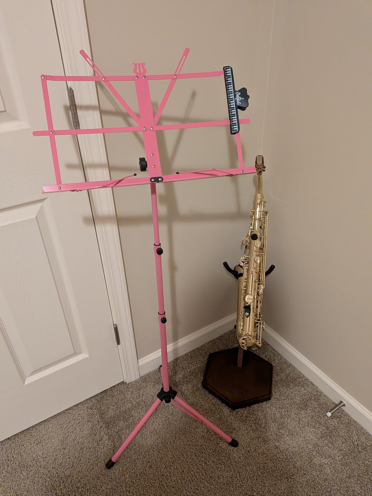 STRICH Wooden Saxophone Stand Display For Alto Tenor Sax, Handmade Solid Wood Floor Stand Holder Colour Walnut, Weighted Heavy Base (FH-4, Sax) customer photo 1