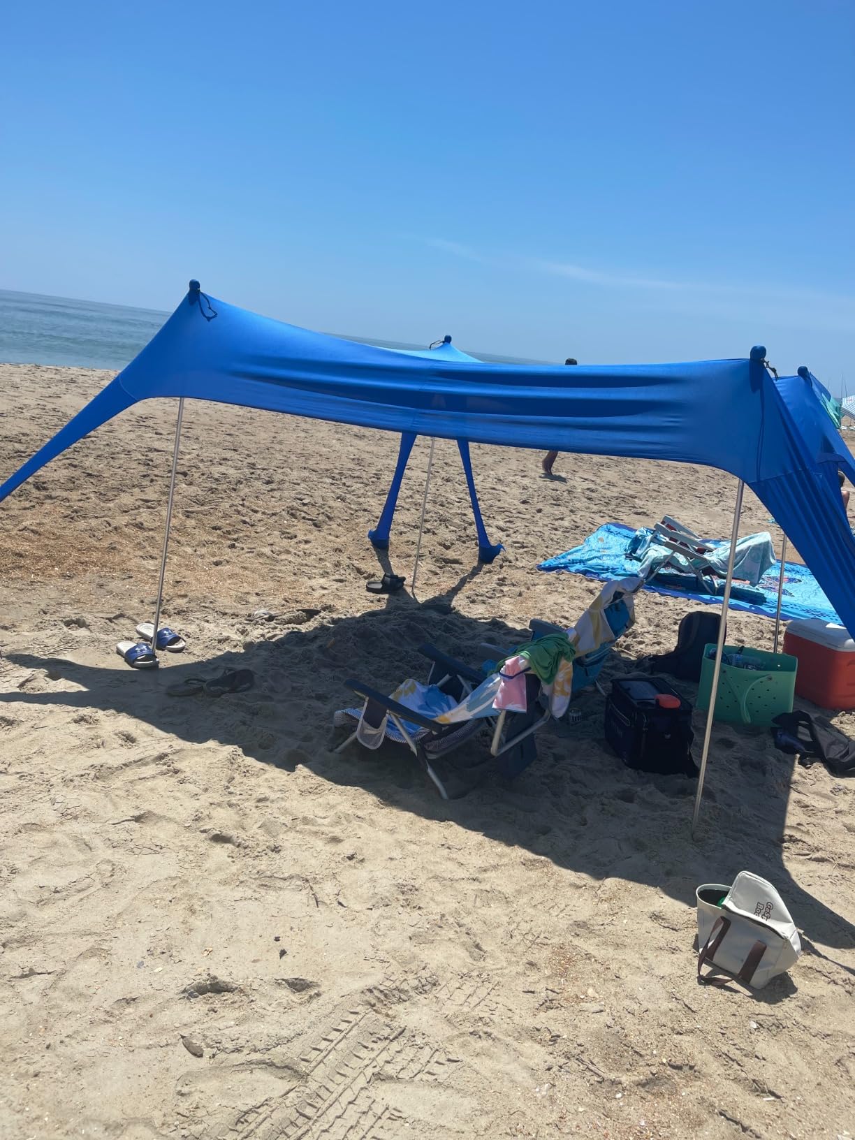 Vibemo Beach Tent, Beach Canopy Sun Shade with UPF50+ UV Protection, 10x10ft, Includes 8 Sandbags, Sand Shovel, Ground Pegs & 4 Stability Poles, Pop Up Sun Shelter for Camping, Picnics, Backyard Fun customer photo 2
