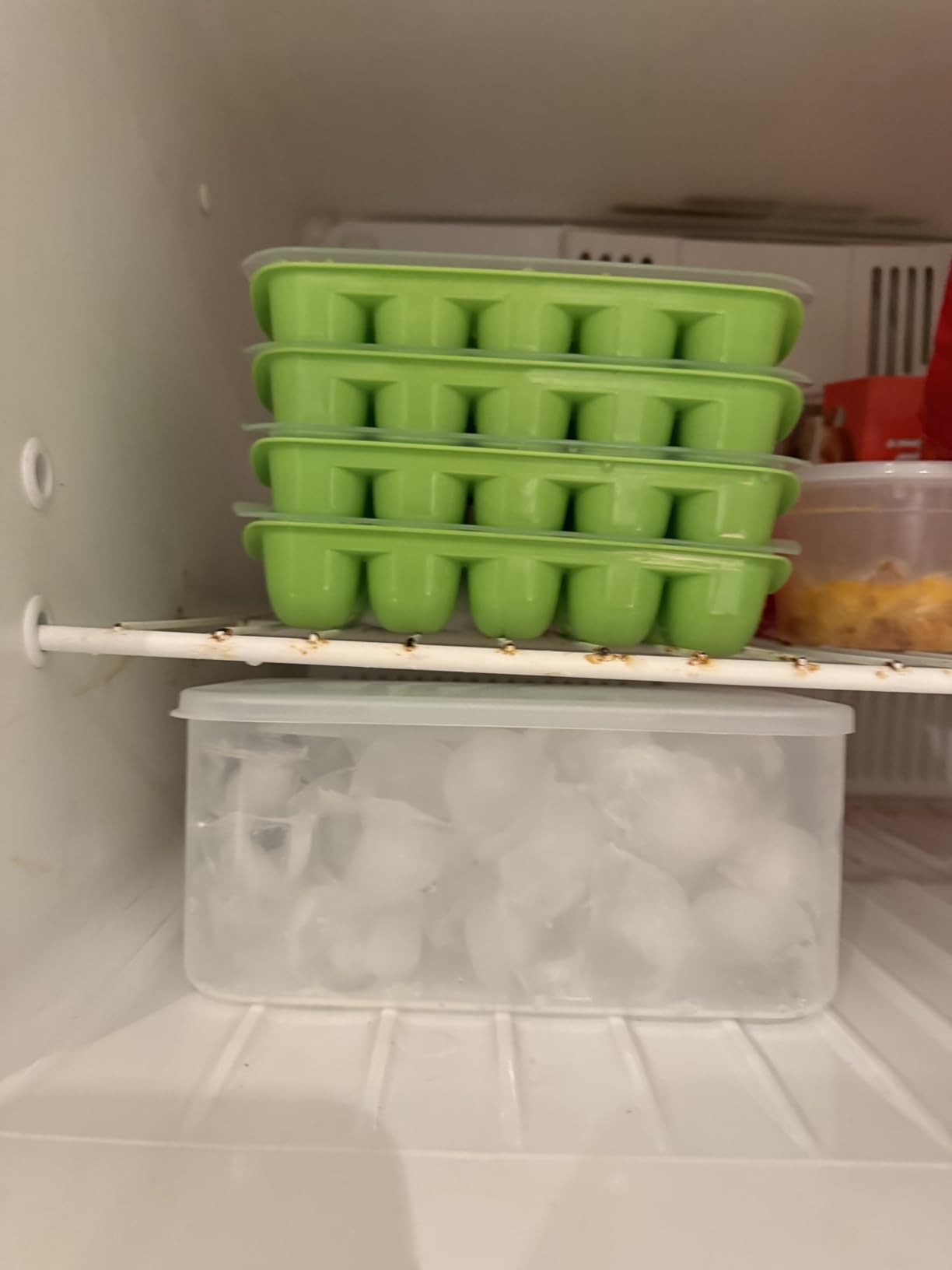 DOQAUS Ice Cube Tray with Lid and Bin - 4 Pack Ice Bucket Kits, Stackable Silicone Ice Trays for Freezer, Easy Pop Out, BPA Free for Cocktail, Coffee, Soup, Food, RV, Kitchen customer photo 2