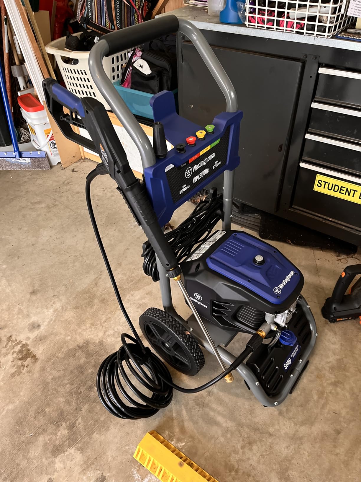 Westinghouse WPX3000e Electric Pressure Washer, 3000 Max PSI and 1.76 Max GPM, Induction Motor, Onboard Soap Tank, Spray Gun and Wand, 5 Nozzle Set, for Cars/Fences/Driveways/Homes/Patios/Furniture customer photo 2