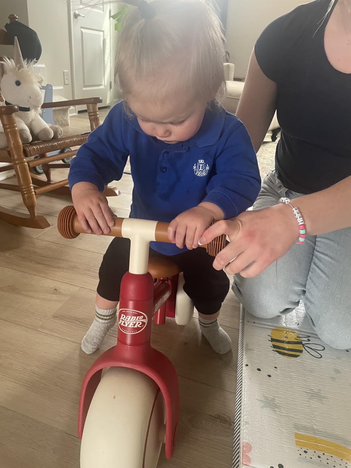 Radio Flyer Steady Start Balance Bike for Kids Ages 1-3, Pedal Free for Quick Learning, Wide Front and Dual Rear Tires, Tool-Free Adjustable Seat, Quiet Ride Wheels customer photo 2