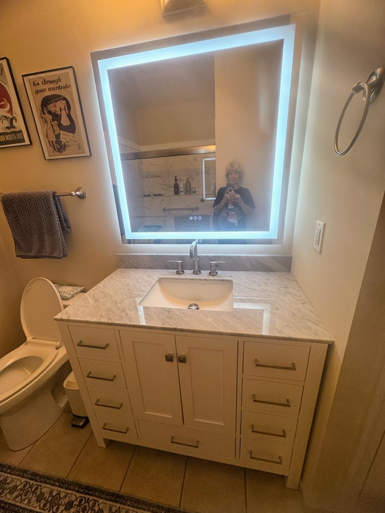 ARIEL Cambridge 42-inch Bathroom Vanity with Sink,Solid Wood, 1.5-inch Carrara White Quartz Countertop, Single Rectangular Porcelain Sink, 2 Soft Closing Doors, 9 Dovetail Drawers, White customer photo 2