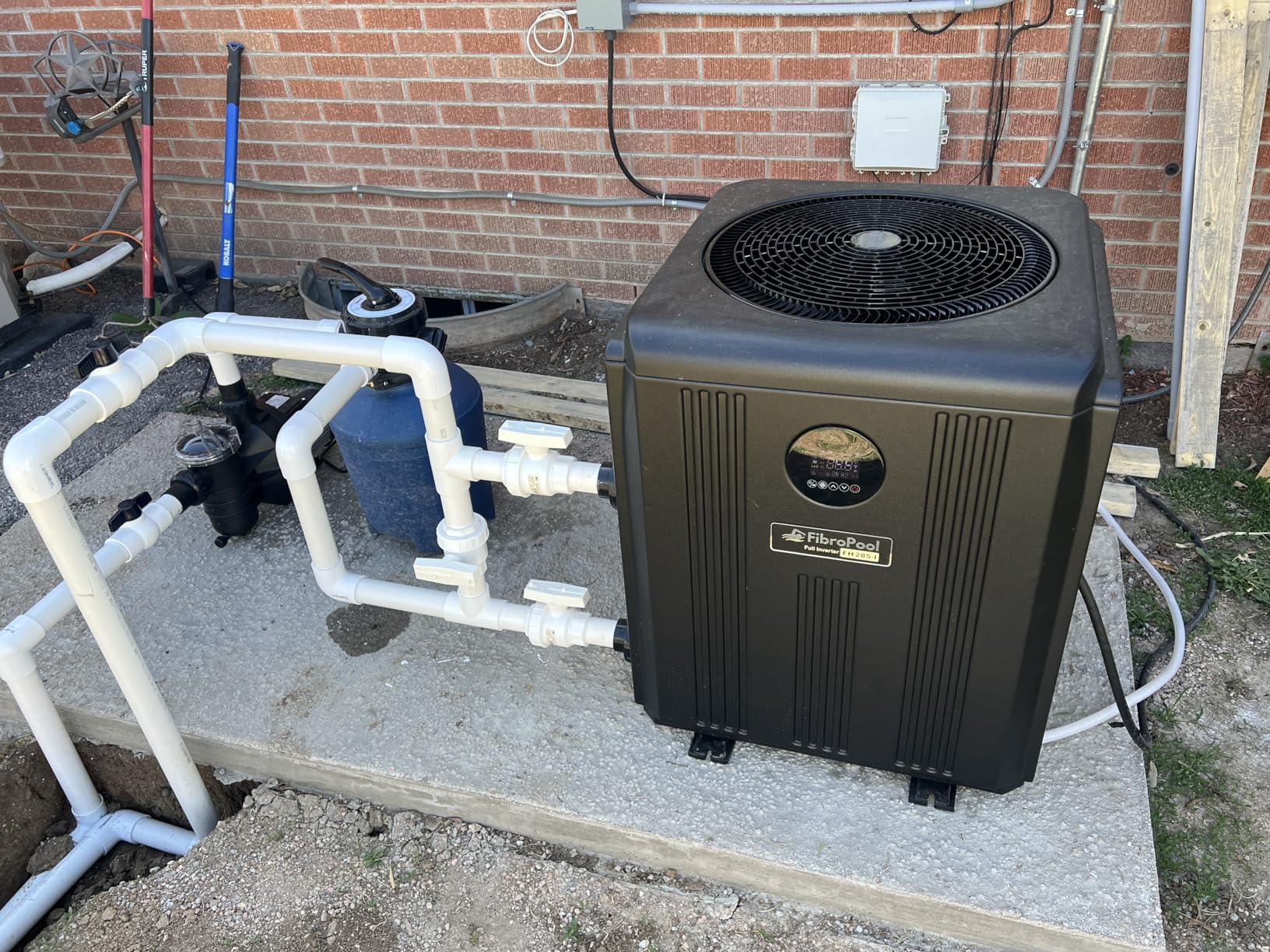 FibroPool Swimming Pool Heat Pump - Full Inverter Electric Heater - FH285-i for Pools up to 17,500 Gallons - for Above Ground and inground Pools and Spas - High Efficiency, No Gas or Propane Needed customer photo 1