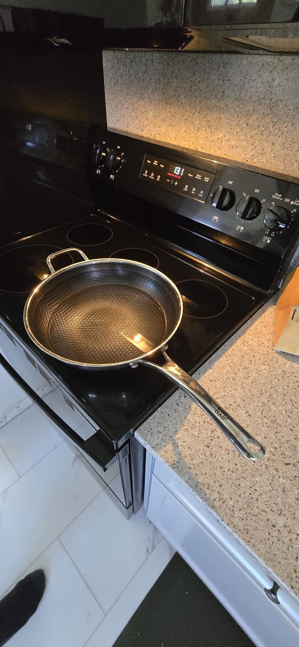 DOTCLAD Wok pan,Hybrid 12 inch Wok with Lid, PFOA Free Cookware,non stick Stainless Steel Woks & Stir-fry pans Nonstick, Dishwasher and Oven Safe, Works on Induction customer photo 1