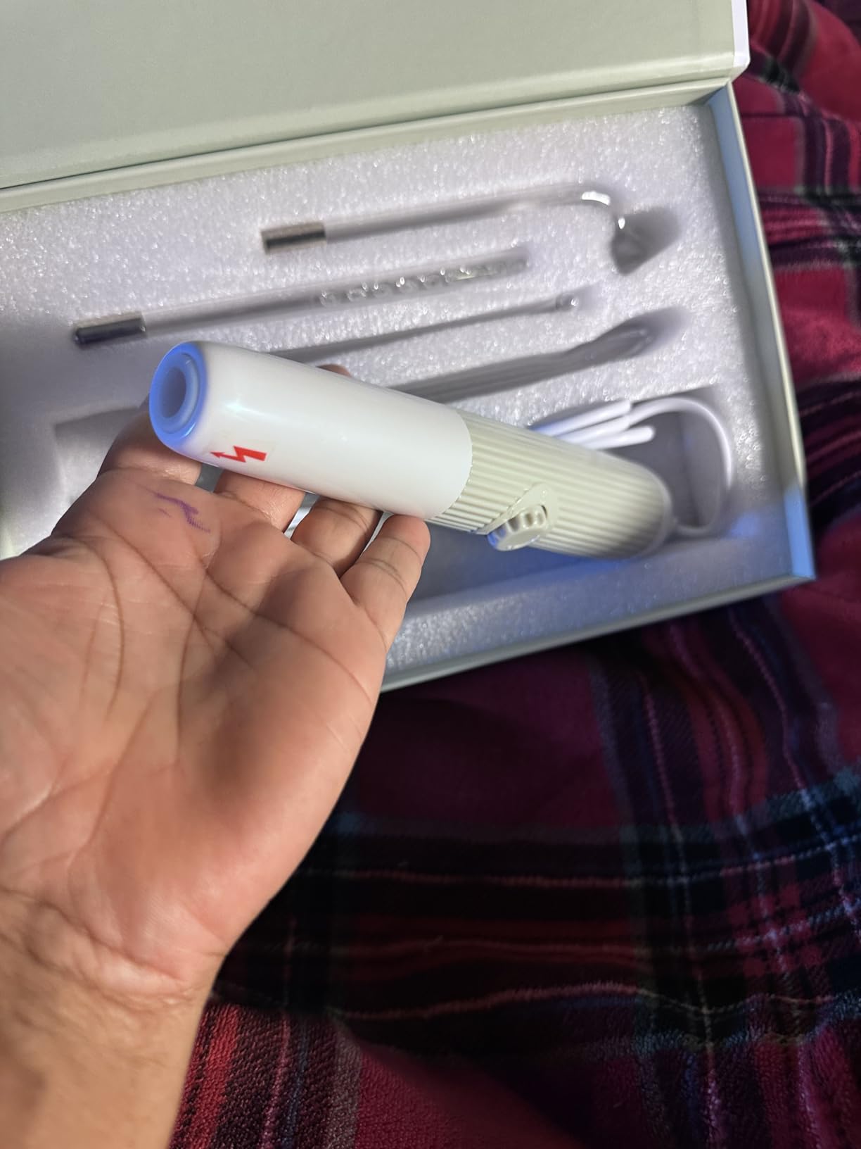 DARSONVAL High Frequency Facial Wand Micro-care Skin Care Device customer photo 1