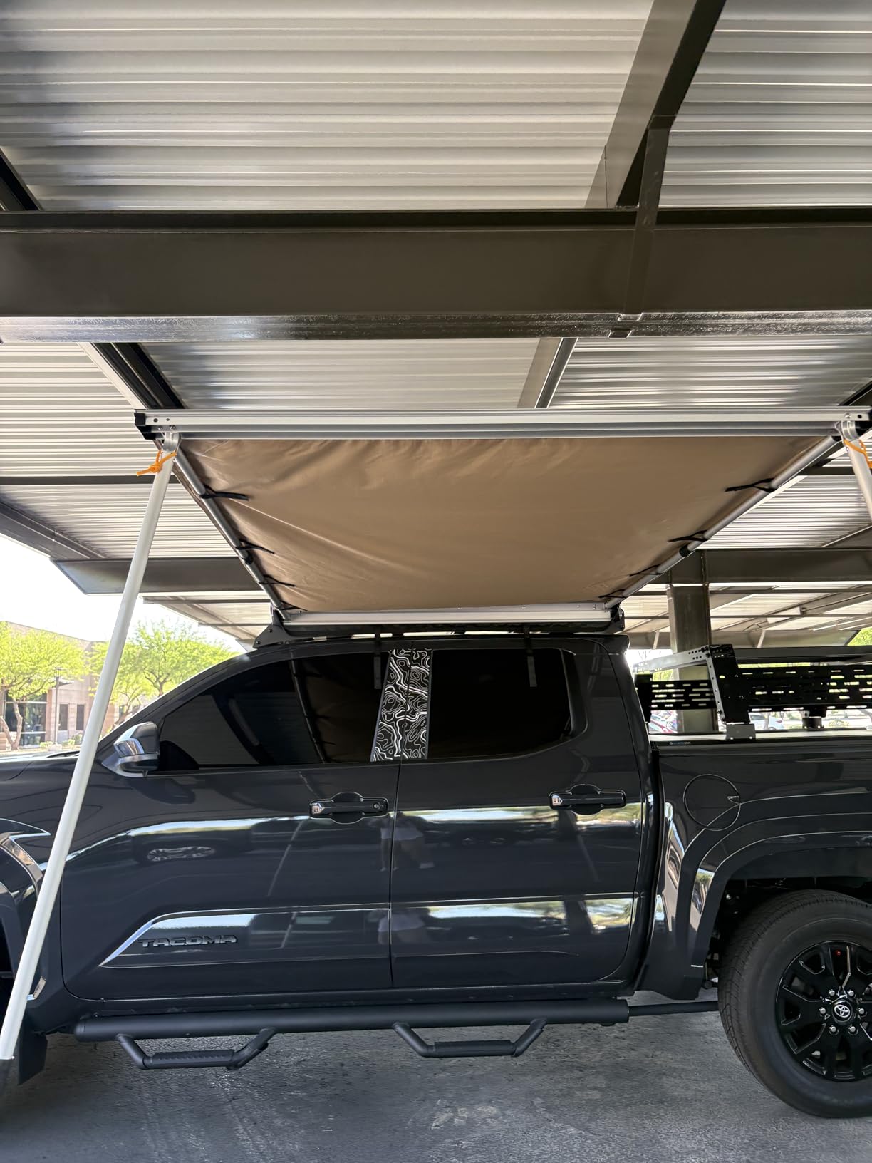 JOYTUTUS Vehicle Awning 6.6'x8.2' Roof Rack Pull-Out Sun Shade UV50+, Weatherproof 4x4 Side Sunshade for Camping, Car Awning with Adjustable Hardware, Quick Set-up, SUV/Truck/Van/Jeep customer photo 2