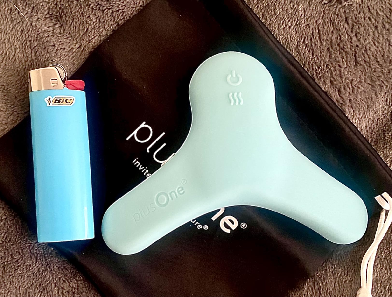plusOne Breast & Body Massager for Breastfeeding and Postpartum Care - Heated Lactation Support Tool, Hands-Free Bra-Fit Design, Waterproof, Silicone for Nursing, Pumping, and Full-Body Comfort customer photo 1