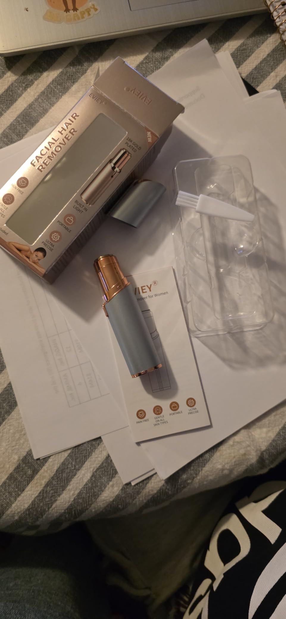 Facial Hair Remover for Women - as Seen on TV Painless Face Shaver - Electric Hair Removal Device for Face Lips Peach Fuzz with Light (Rose Gold) customer photo 1
