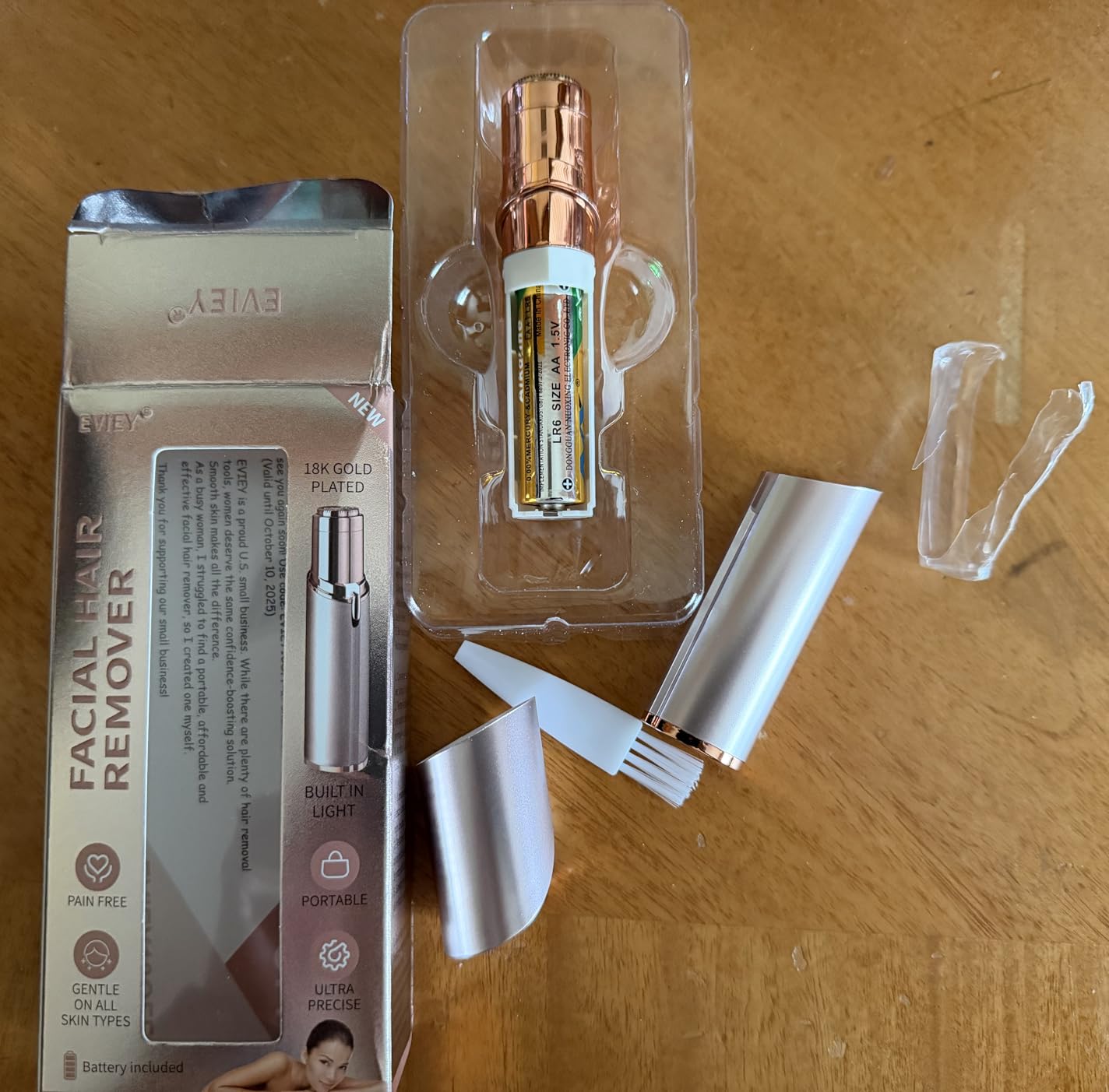 Facial Hair Remover for Women - as Seen on TV Painless Face Shaver - Electric Hair Removal Device for Face Lips Peach Fuzz with Light (Rose Gold) customer photo 2